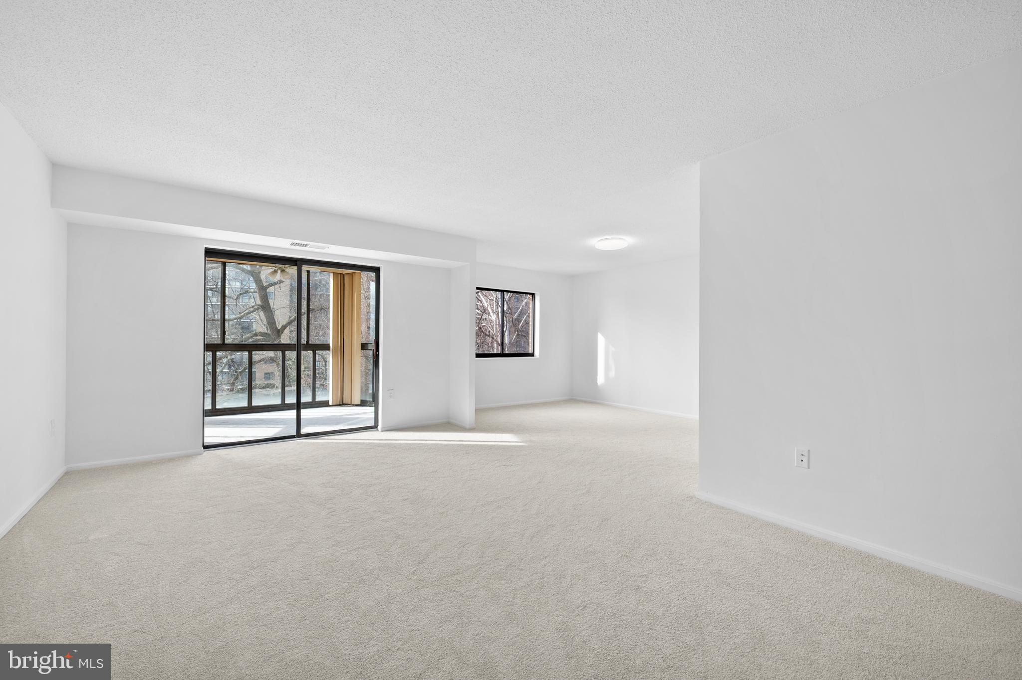 GREENS AT LEISURE WORLD - Residential