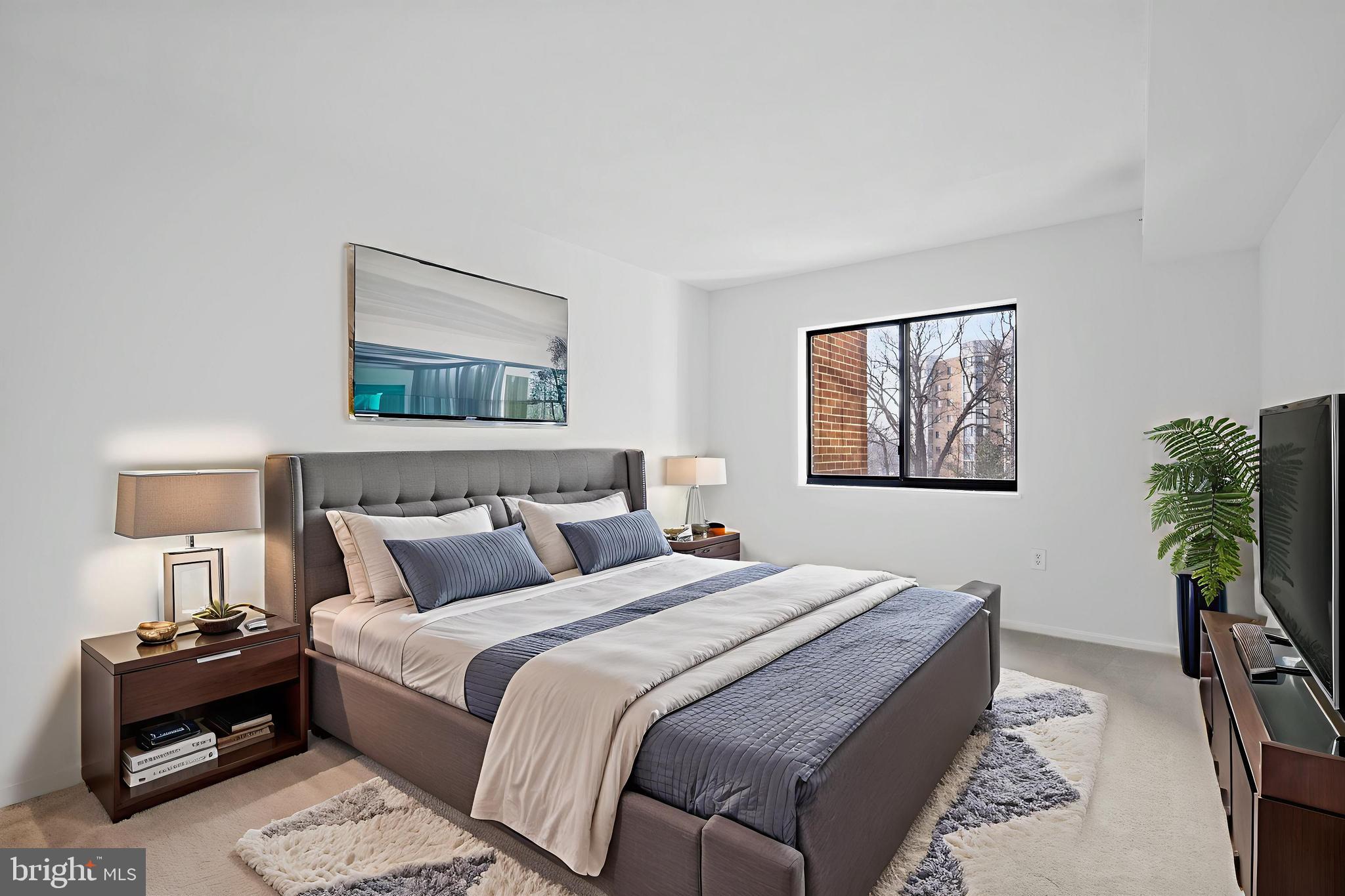 GREENS AT LEISURE WORLD - Residential