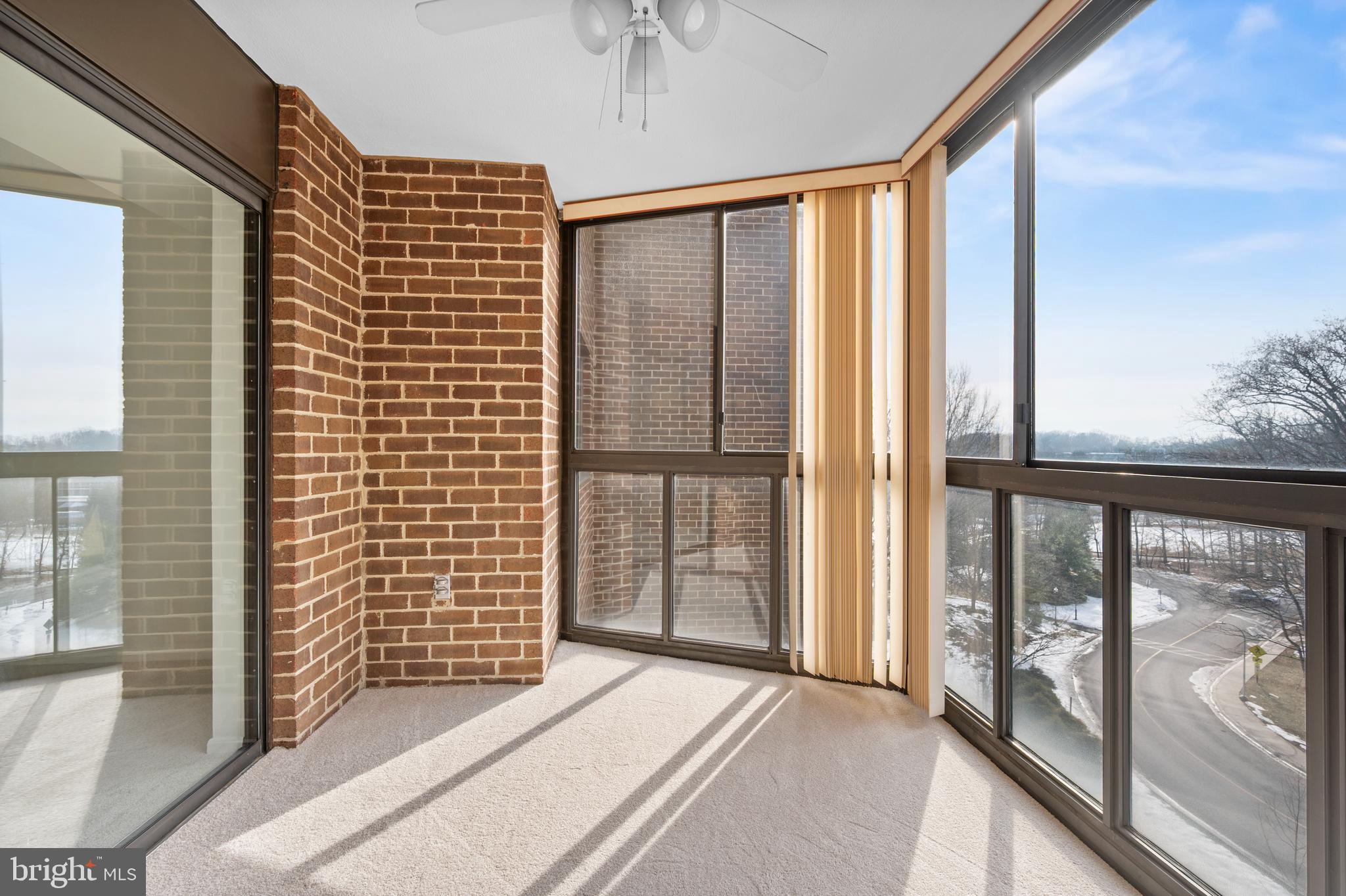 GREENS AT LEISURE WORLD - Residential