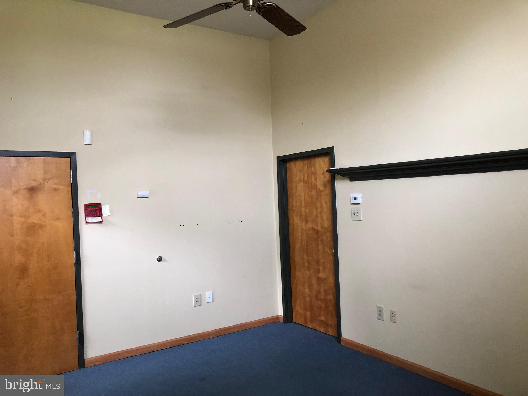 203 S WHITE HORSE PIKE C/D