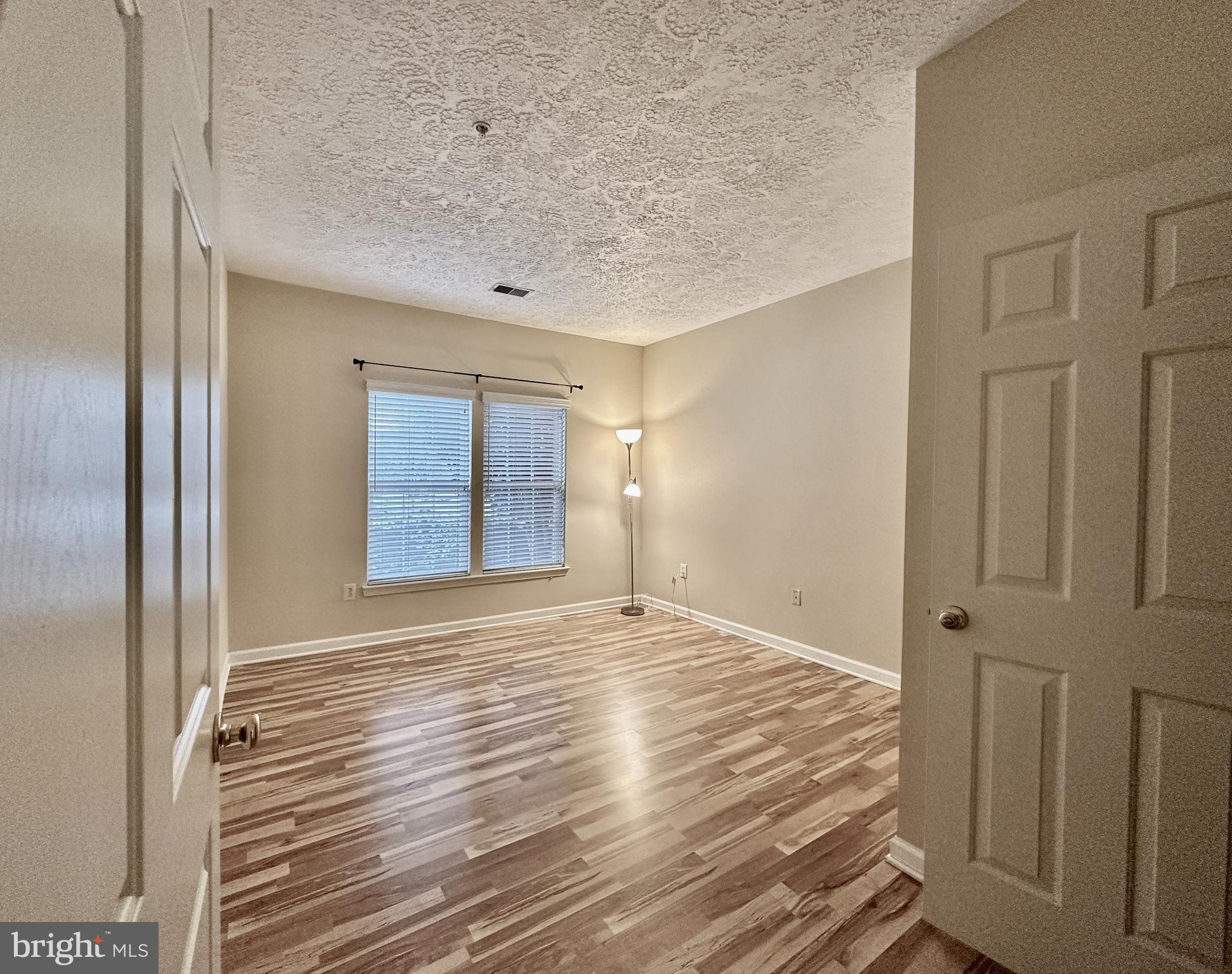 CHESTNUT TERRACE - Residential