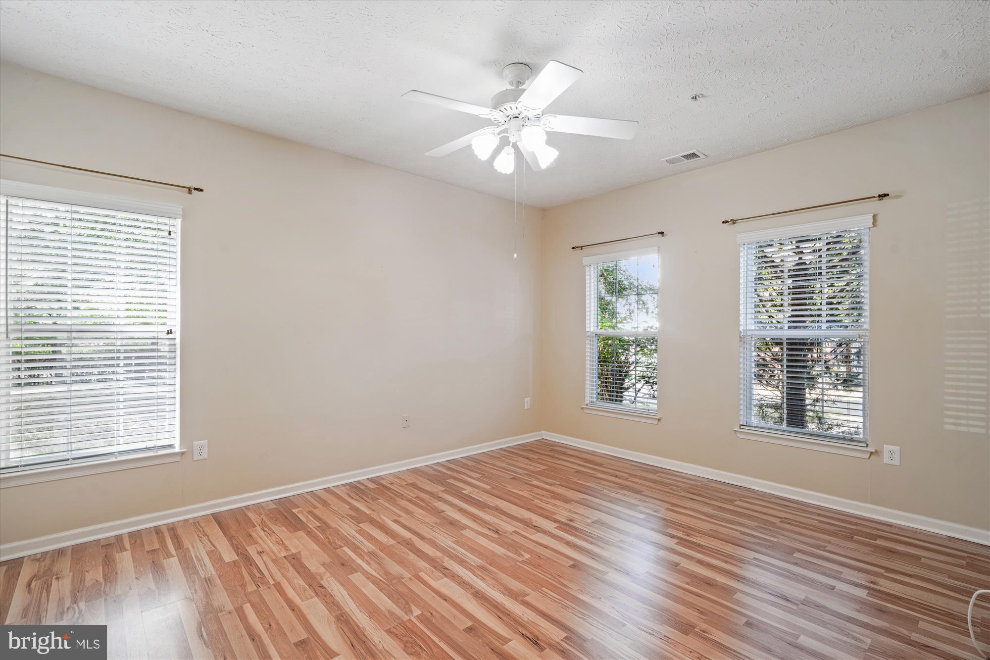 CHESTNUT TERRACE - Residential