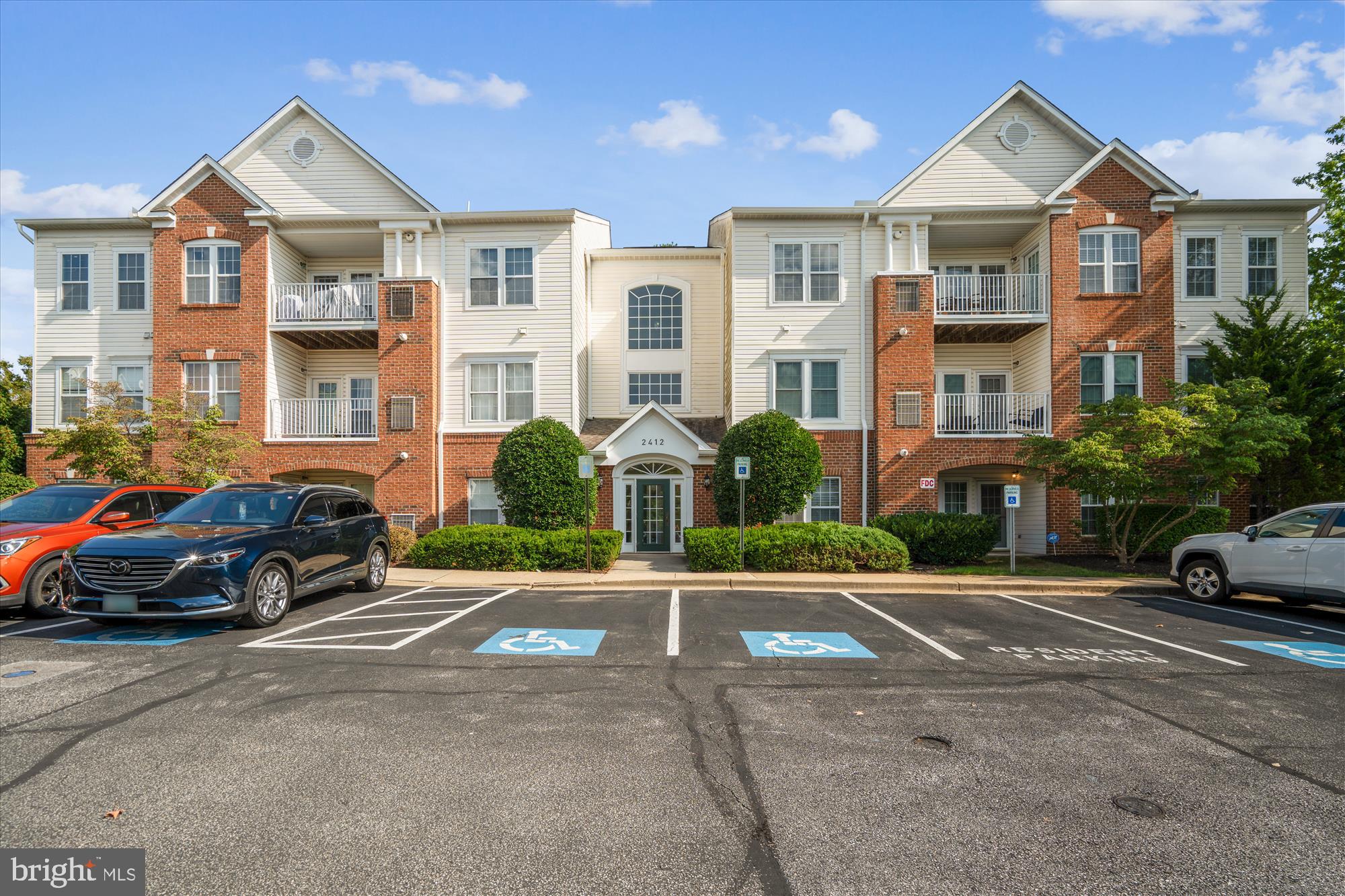 CHESTNUT TERRACE - Residential