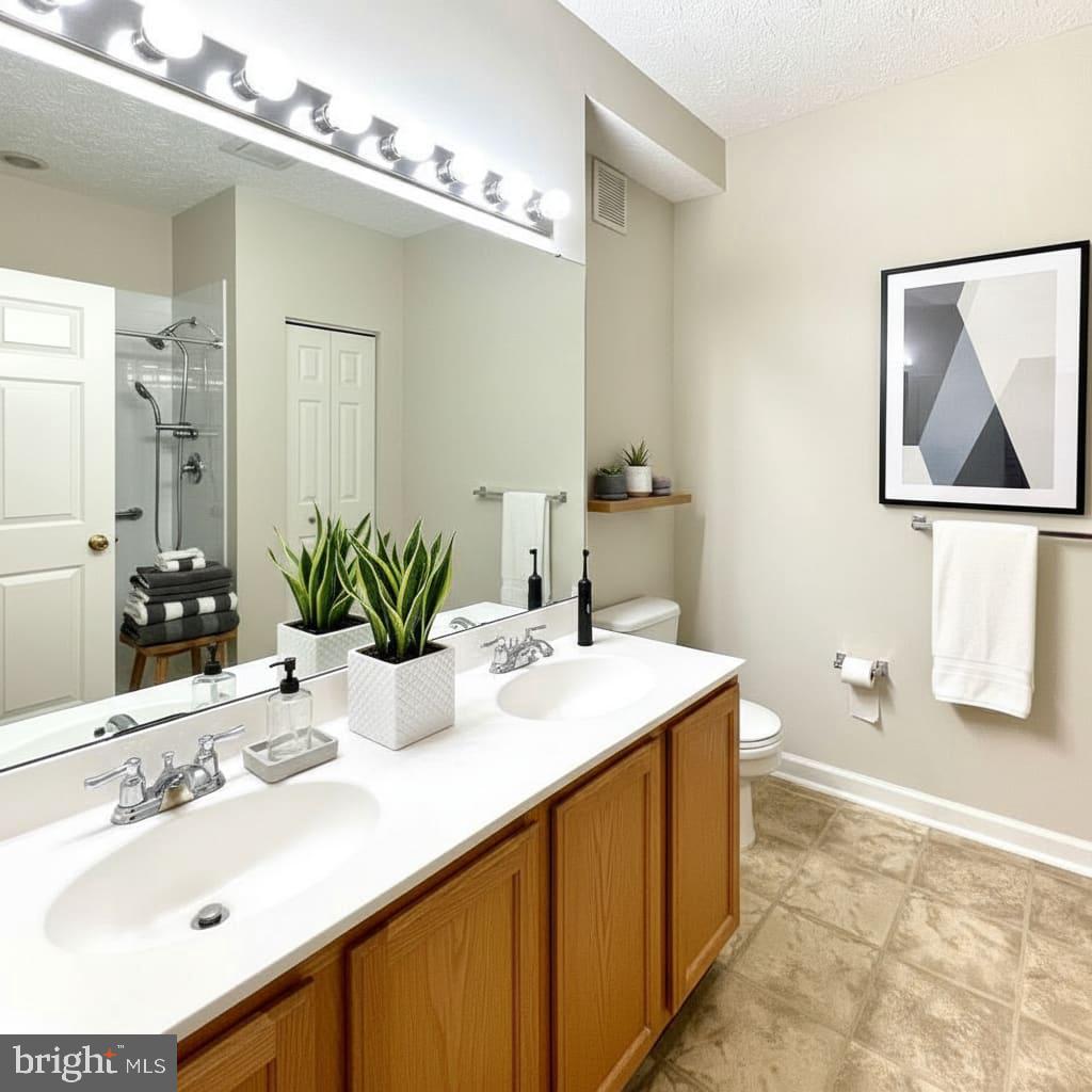 2412 CHESTNUT TERRACE COURT 104