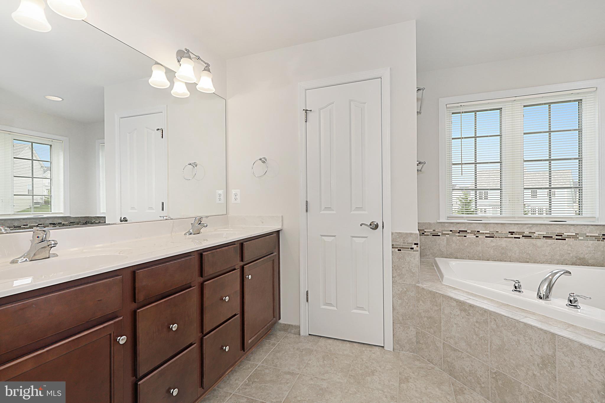 COLONIAL FORGE - Residential Lease