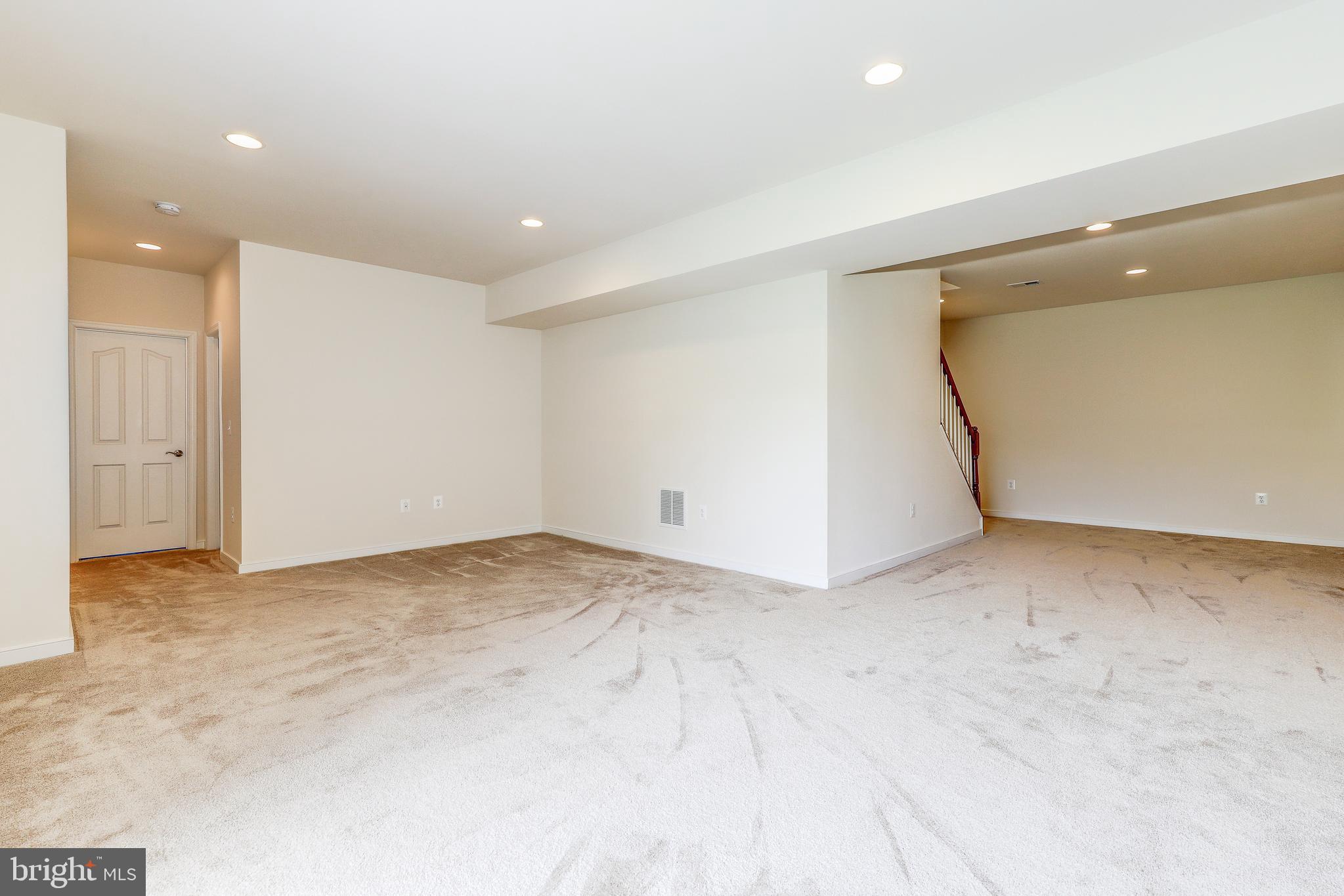 COLONIAL FORGE - Residential Lease