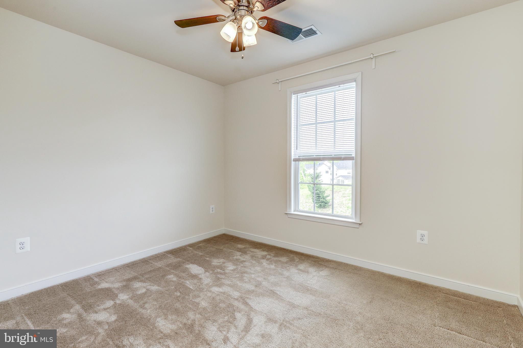 COLONIAL FORGE - Residential Lease