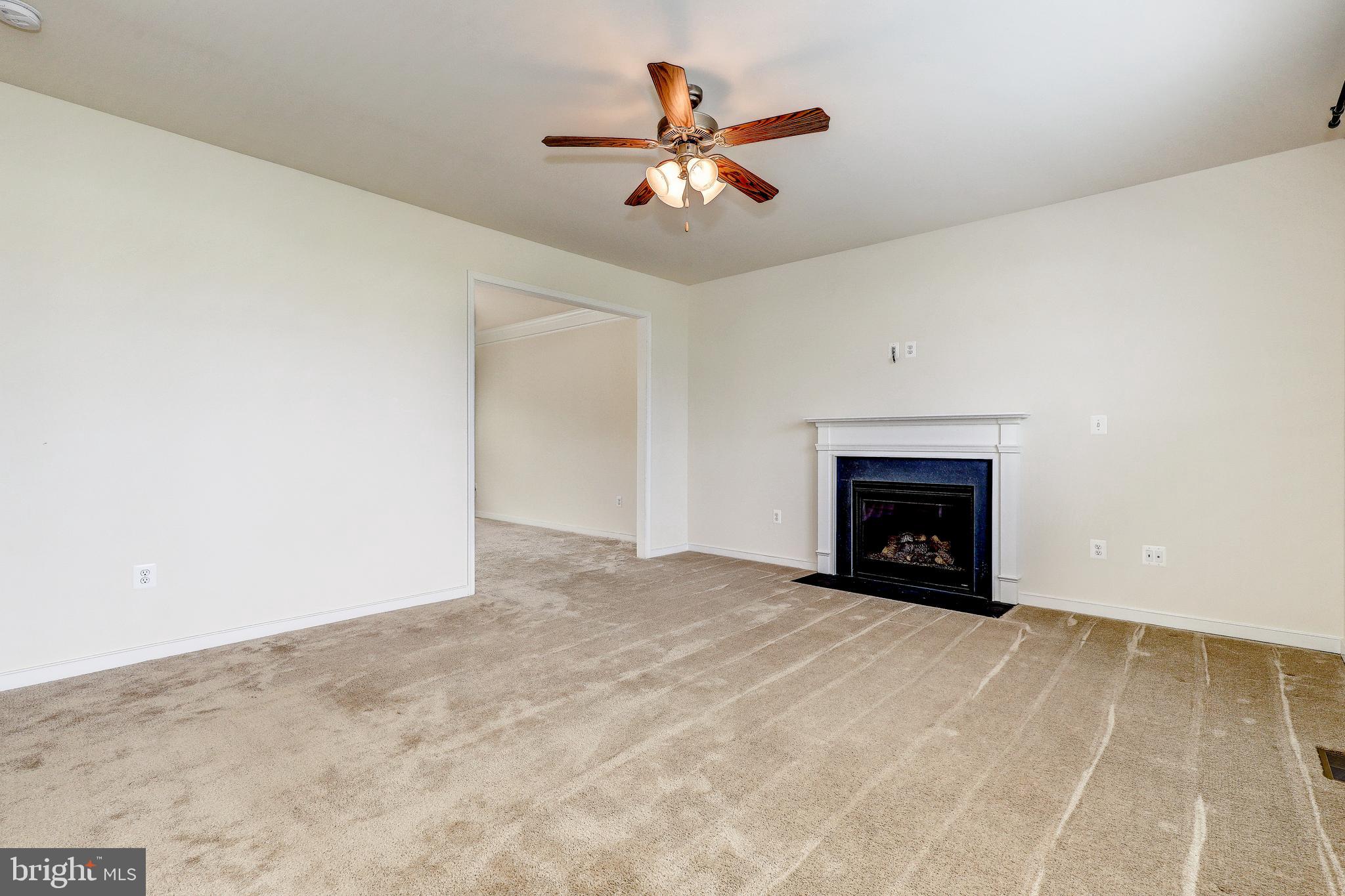 COLONIAL FORGE - Residential Lease