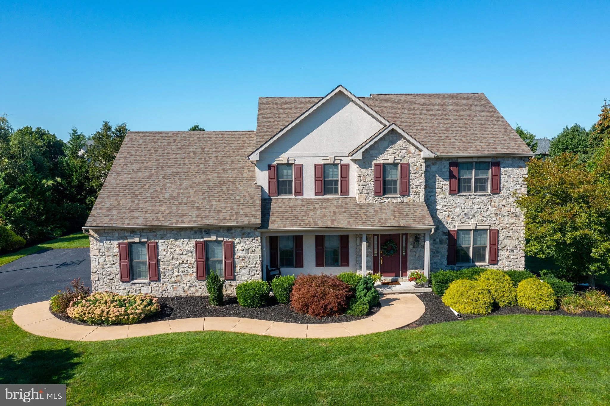 2688 Huntfield Drive, York, PA 17404