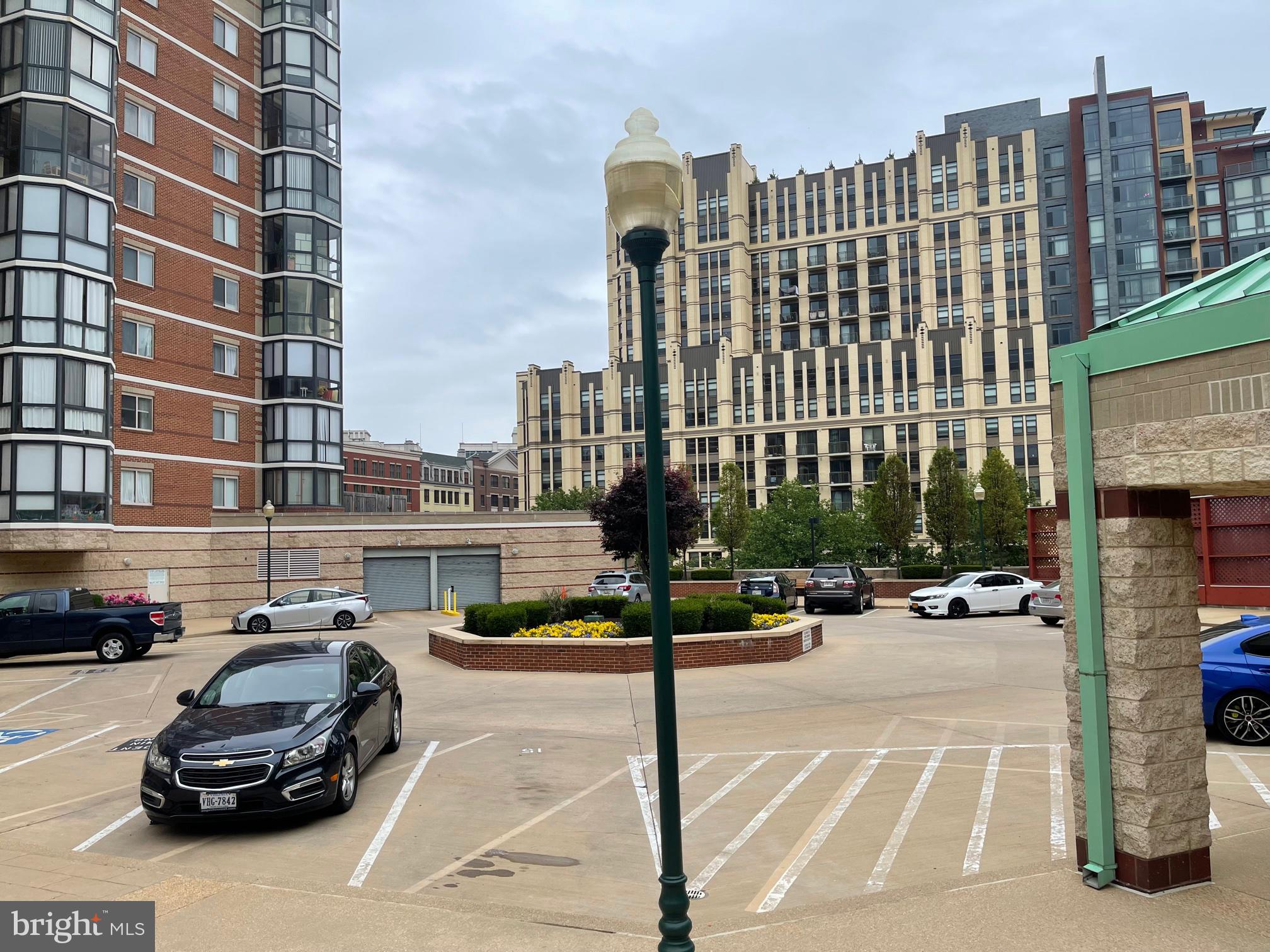 THE VICTORIA - Residential