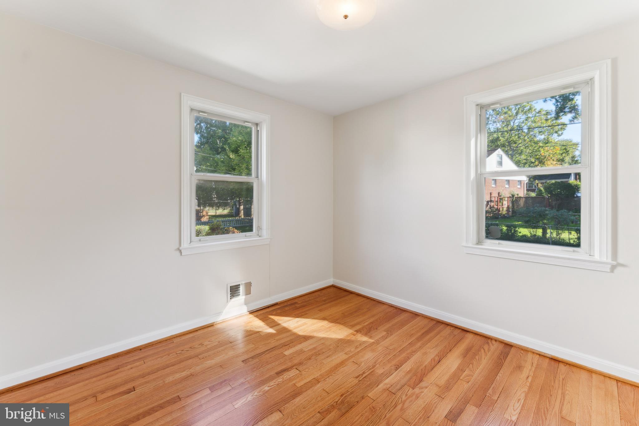 OVERLEA - Residential