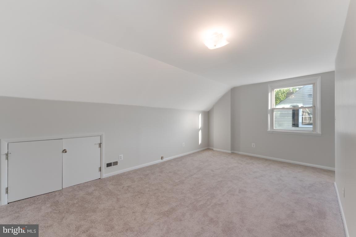 OVERLEA - Residential