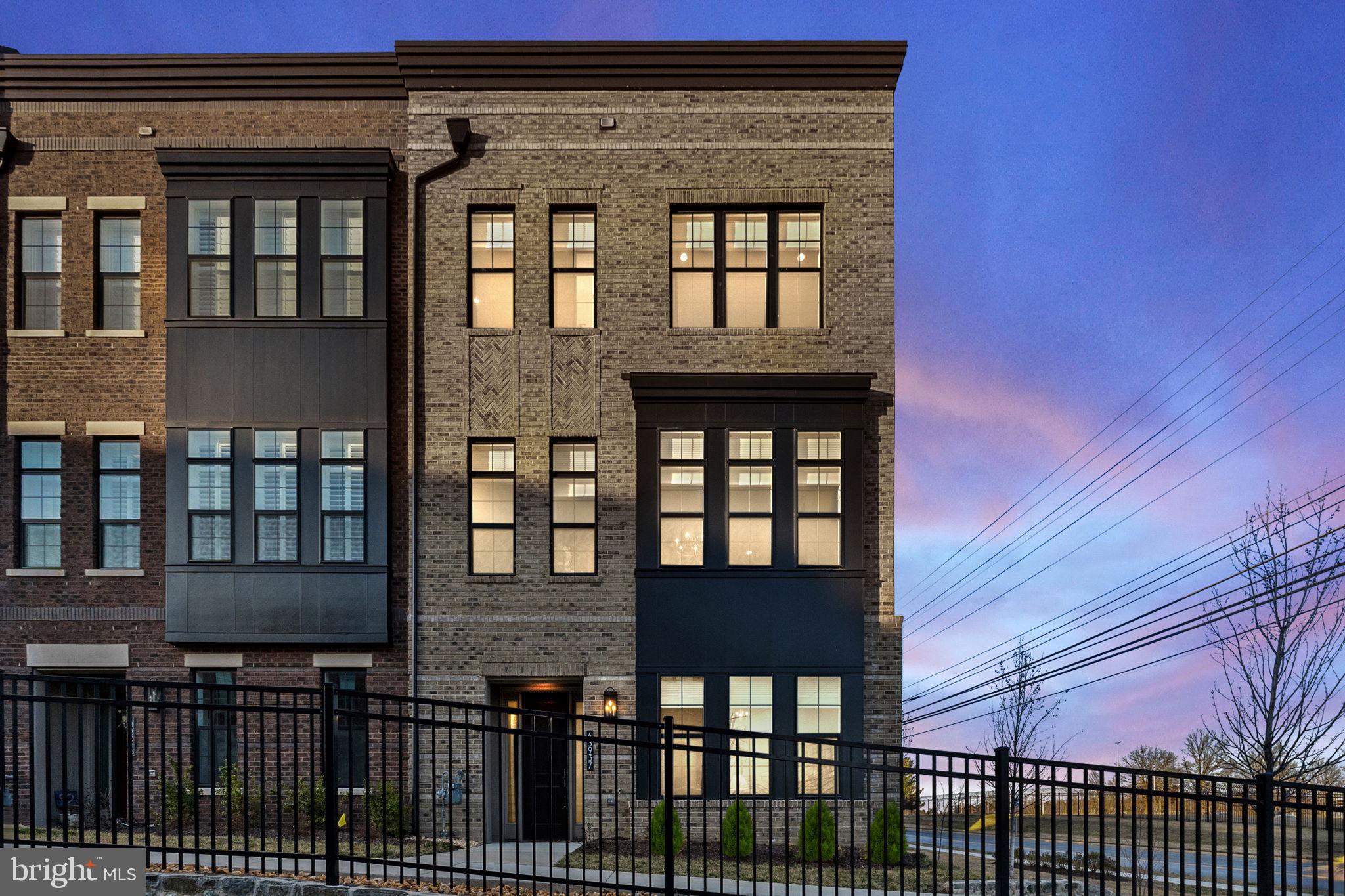 REGENCY AT BELMONT - Residential