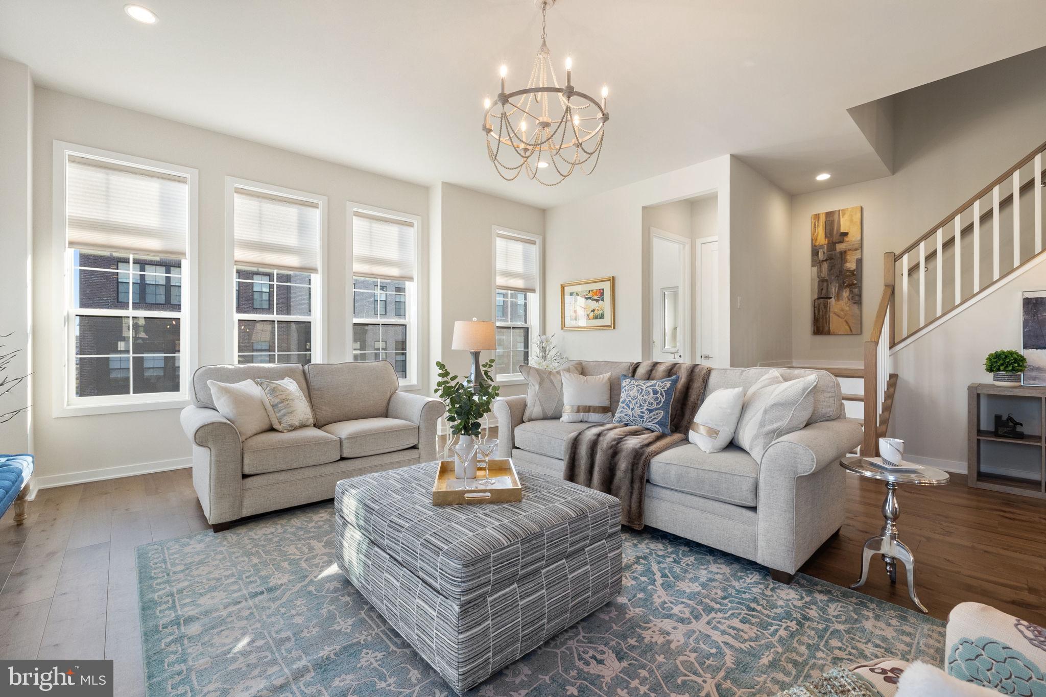 REGENCY AT BELMONT - Residential