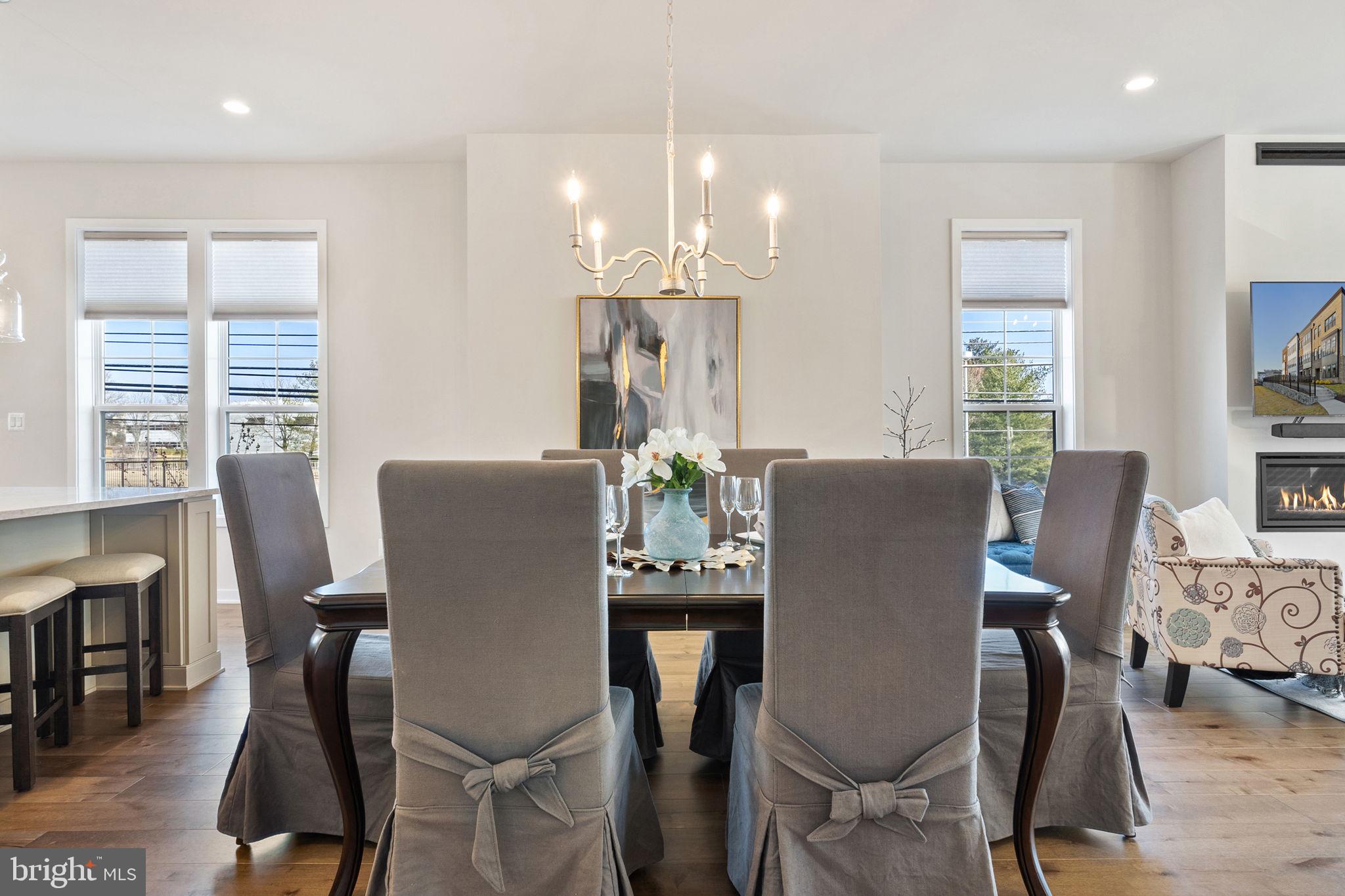 REGENCY AT BELMONT - Residential