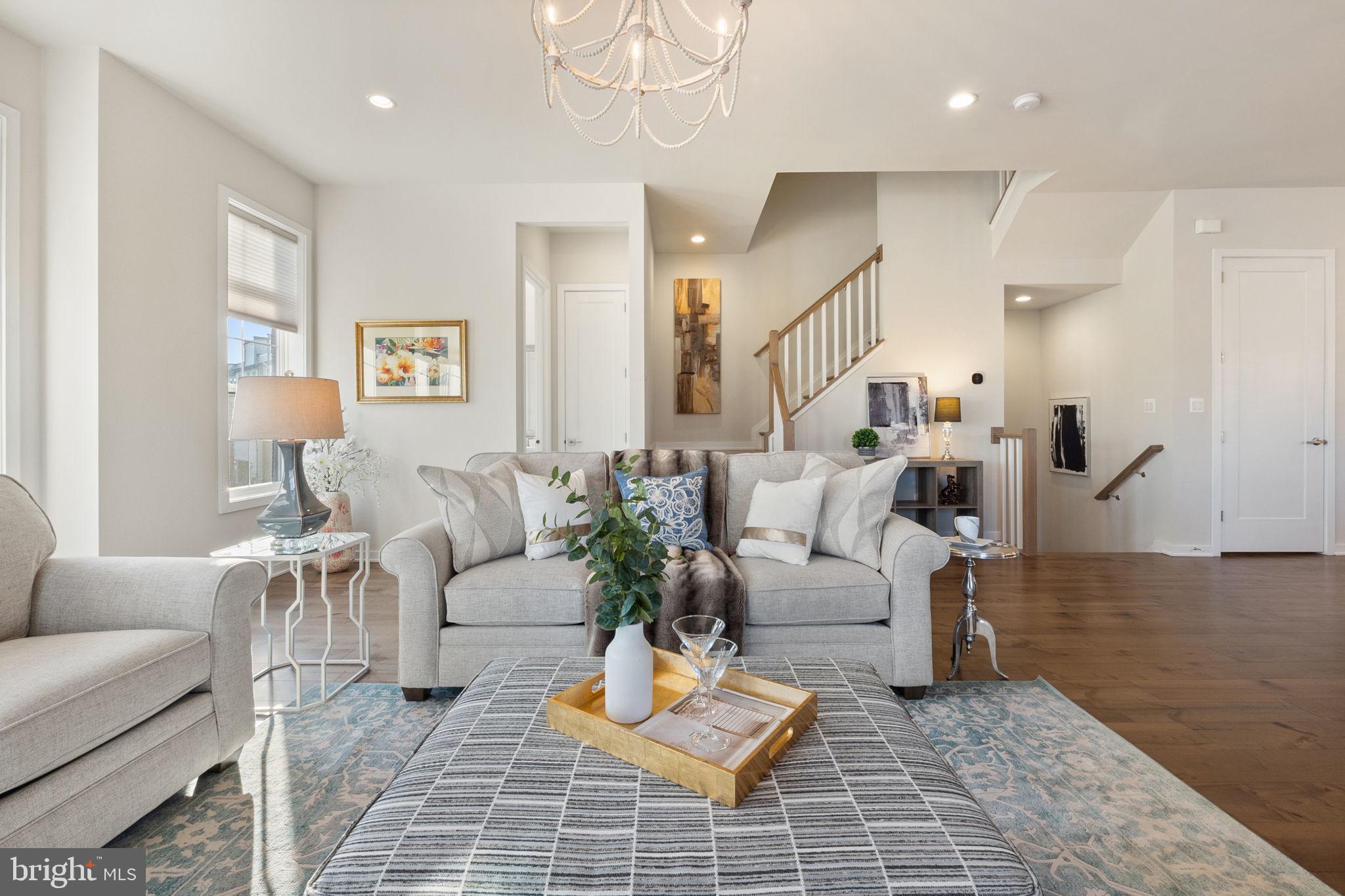 REGENCY AT BELMONT - Residential