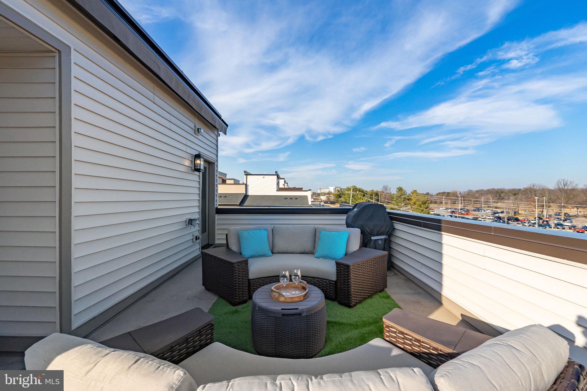 REGENCY AT BELMONT - Residential