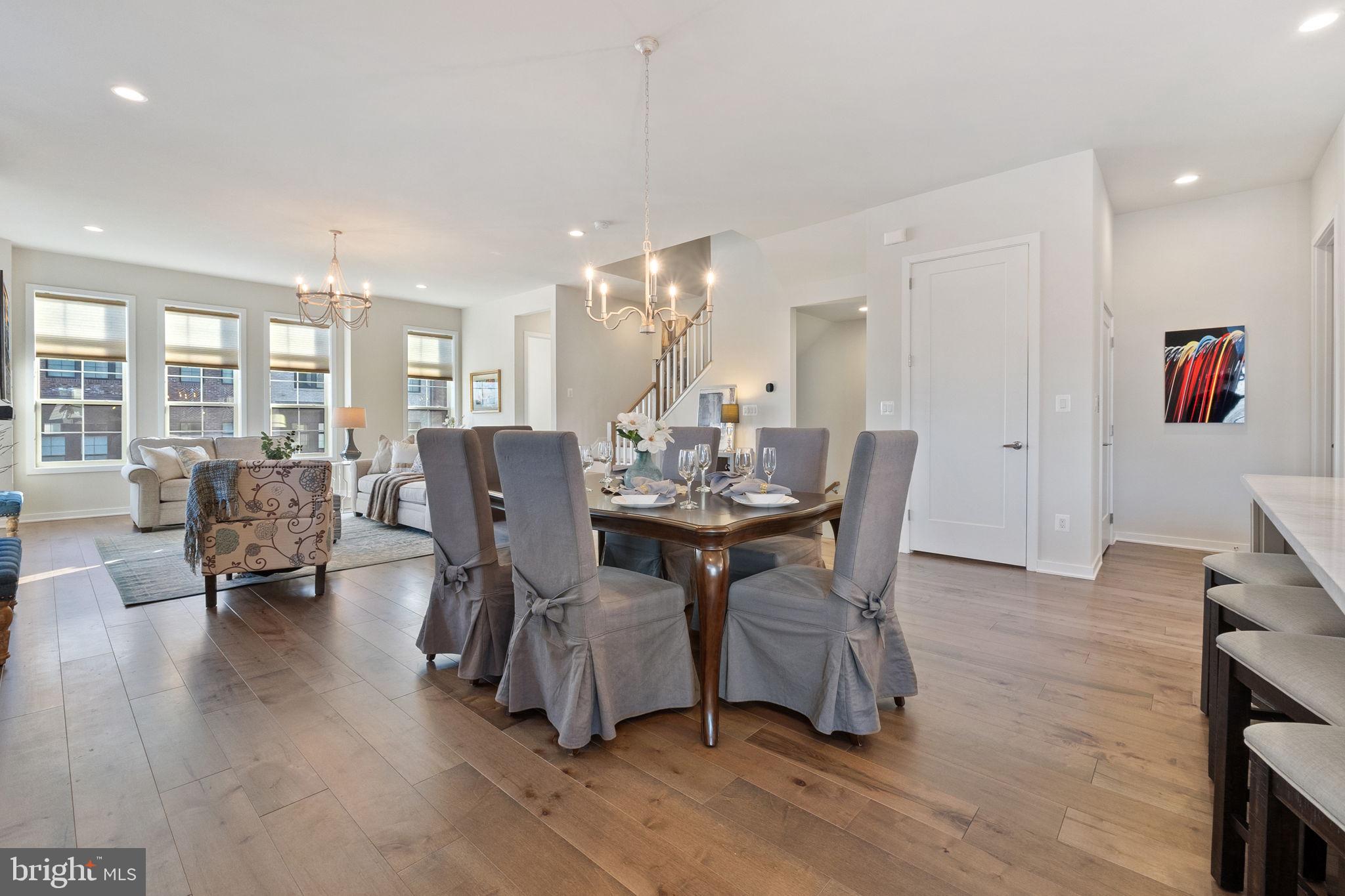 REGENCY AT BELMONT - Residential