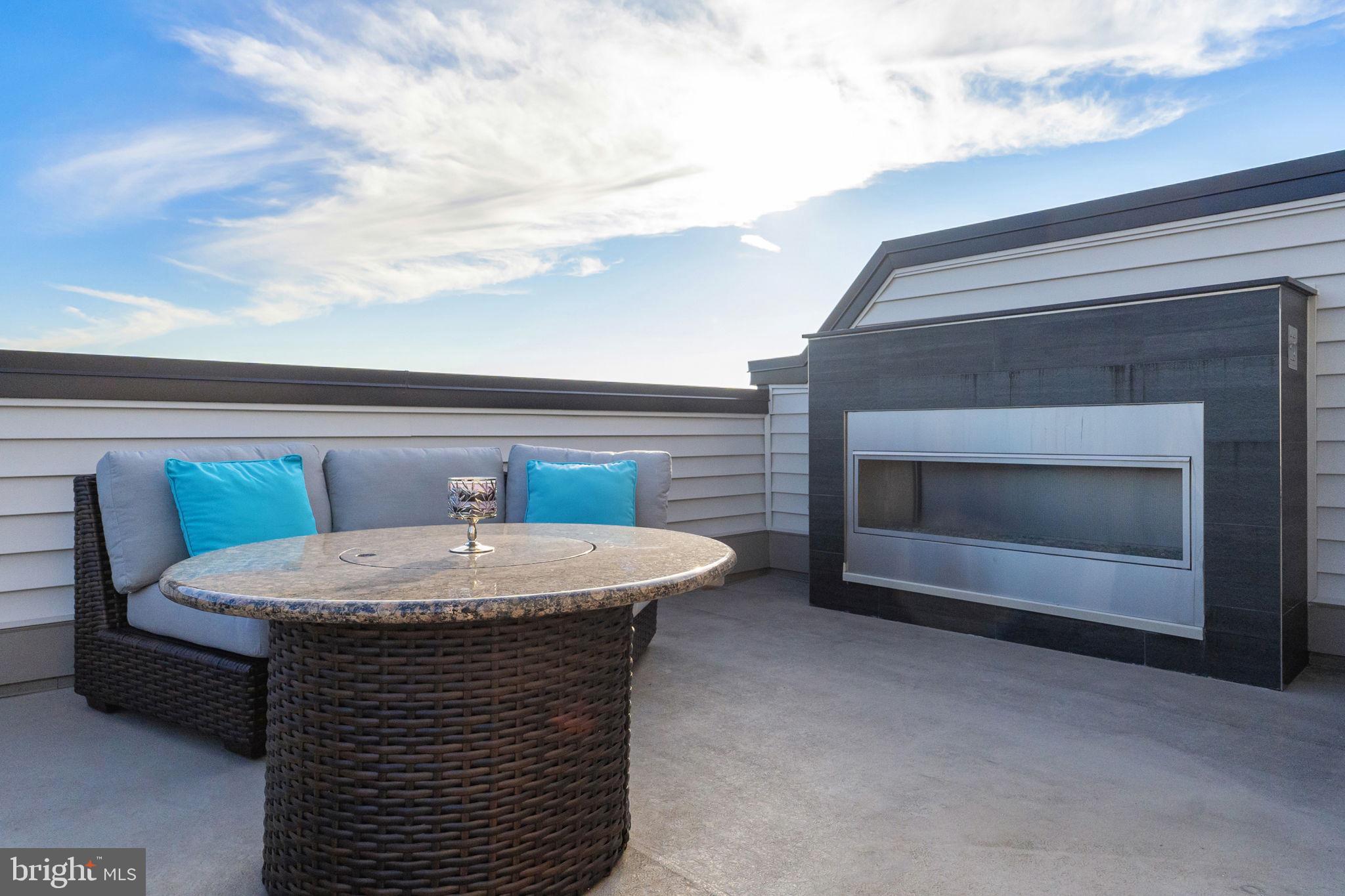 REGENCY AT BELMONT - Residential