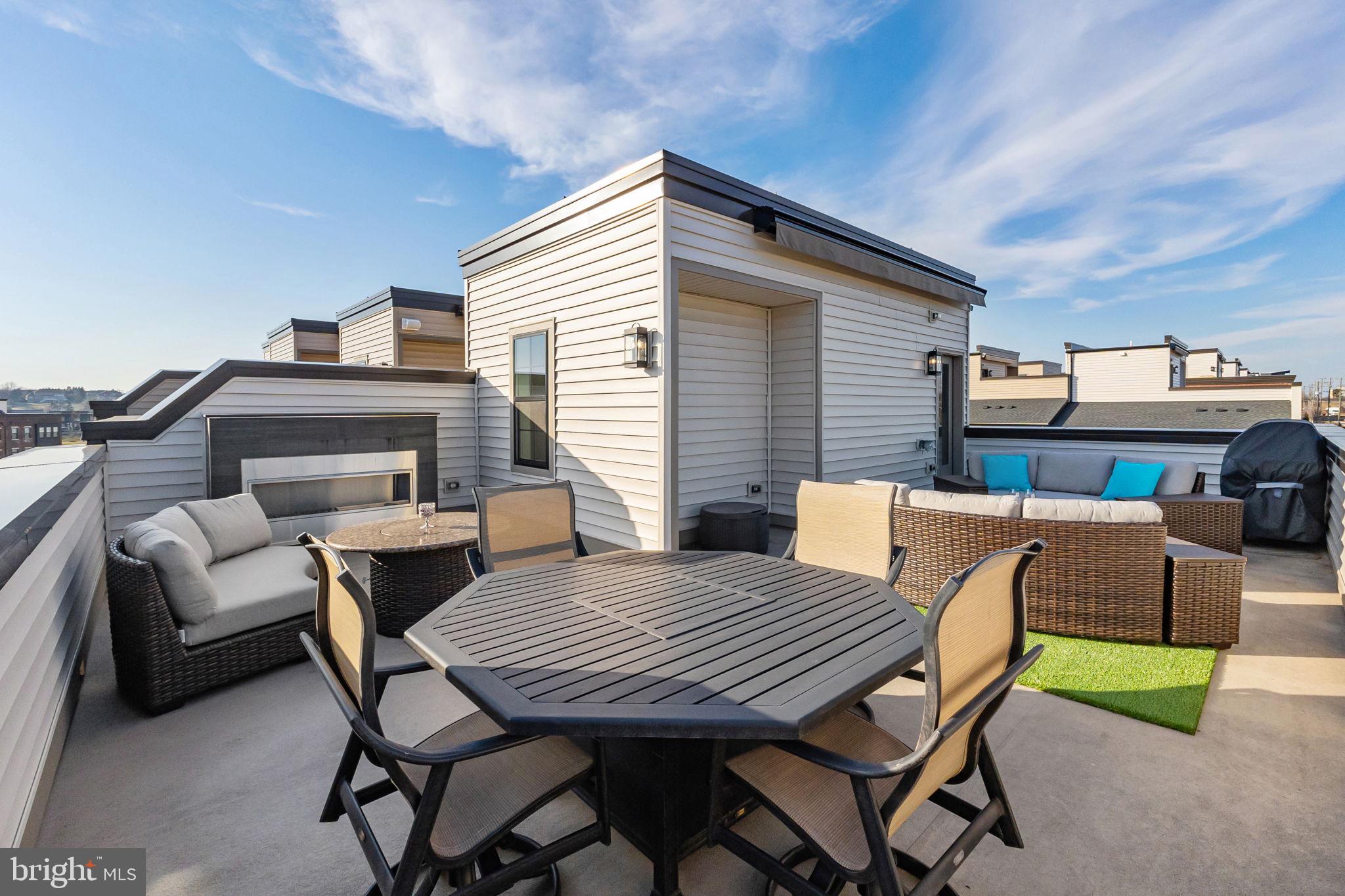 REGENCY AT BELMONT - Residential