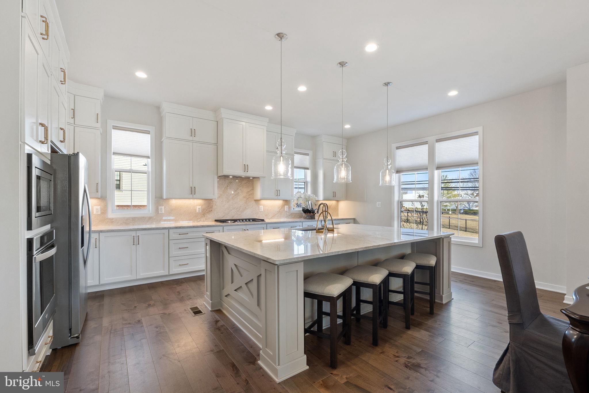 REGENCY AT BELMONT - Residential