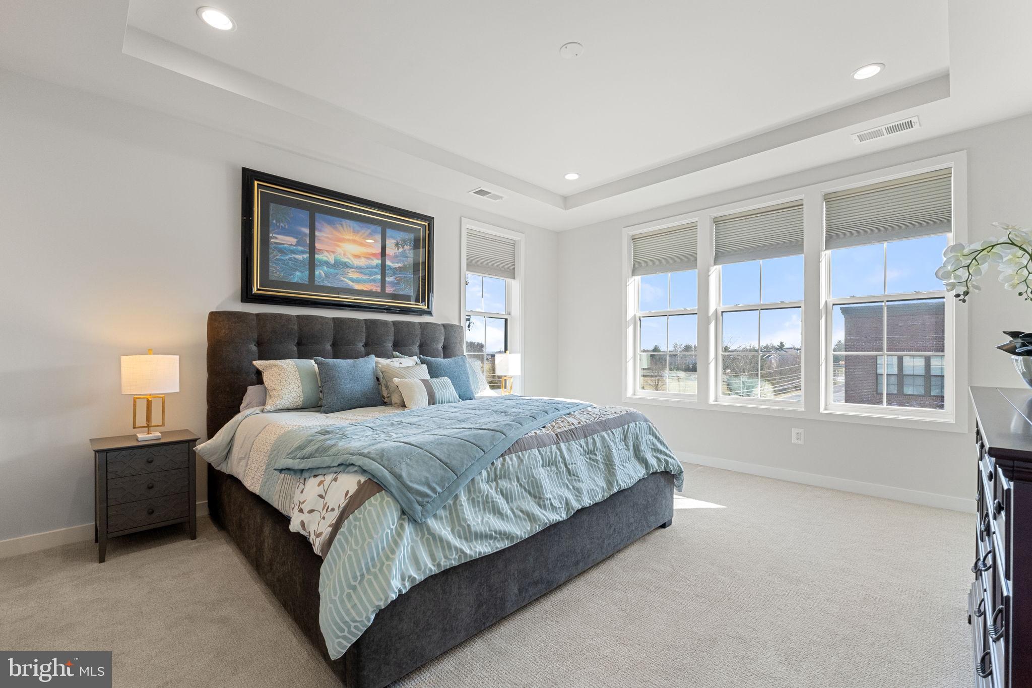 REGENCY AT BELMONT - Residential