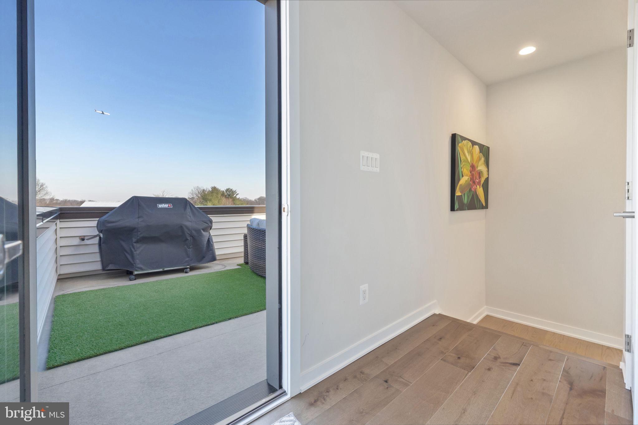 REGENCY AT BELMONT - Residential