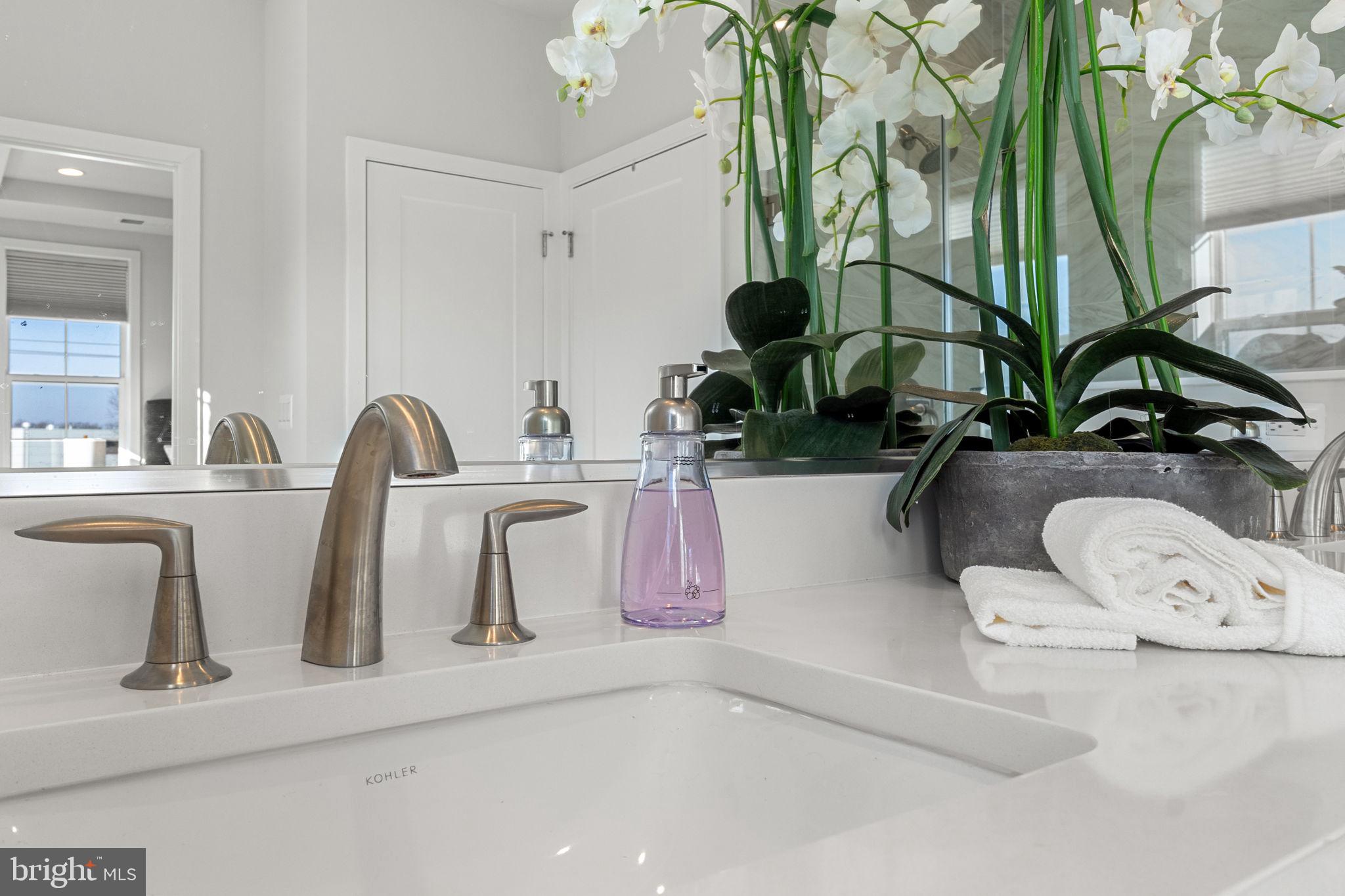 REGENCY AT BELMONT - Residential