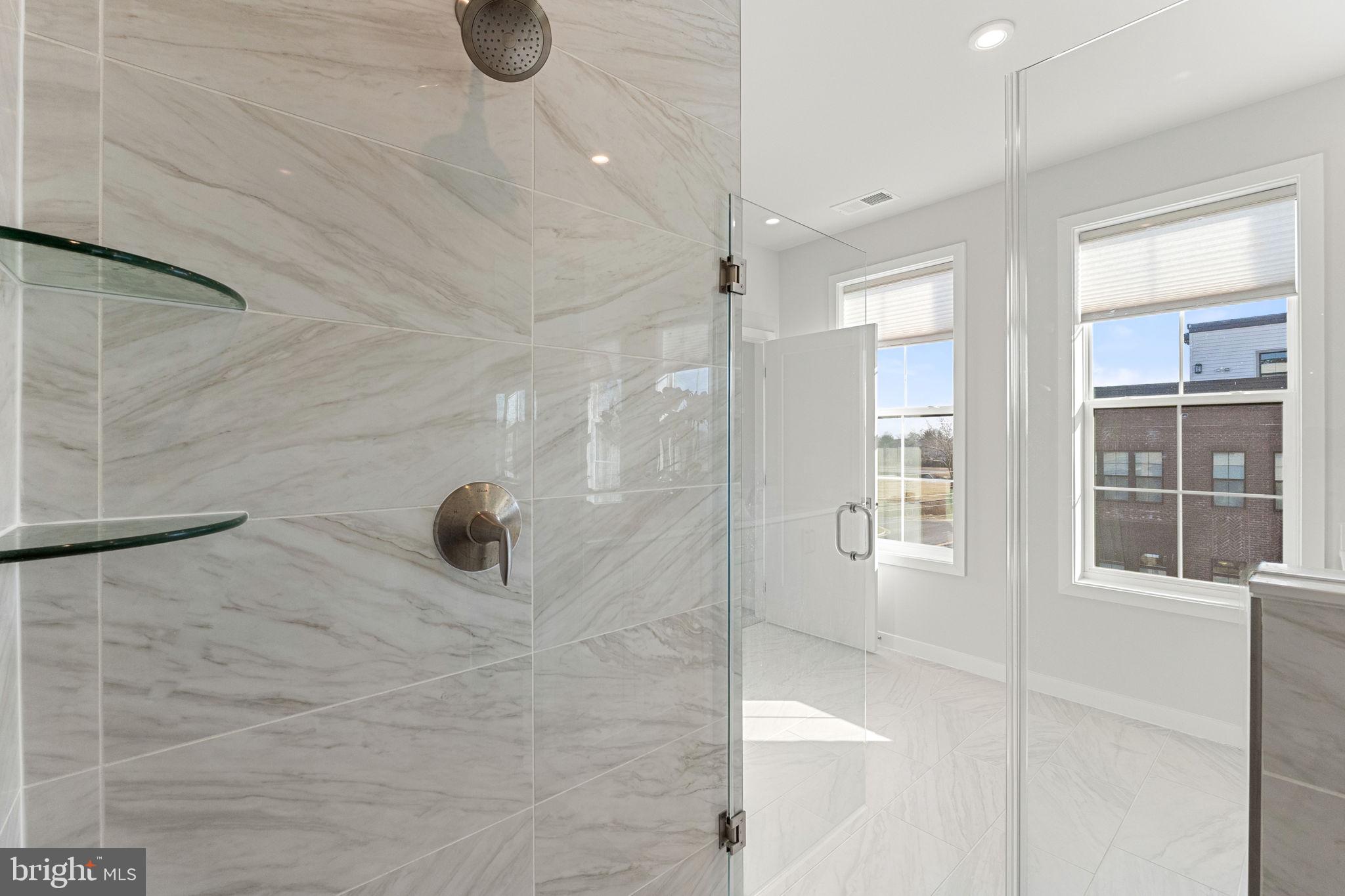 REGENCY AT BELMONT - Residential