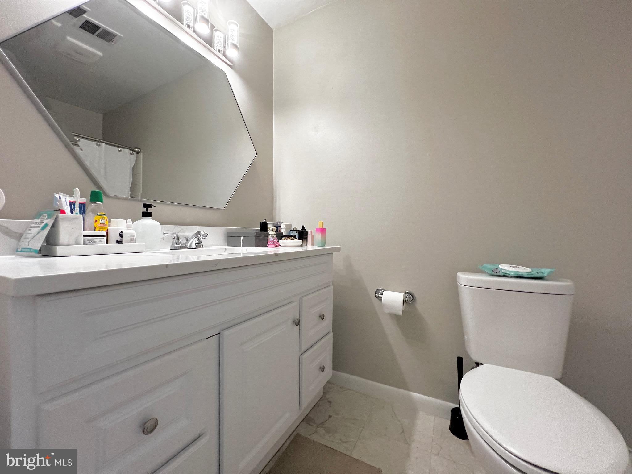 NORTH INDIAN HEAD ESTATES - Residential