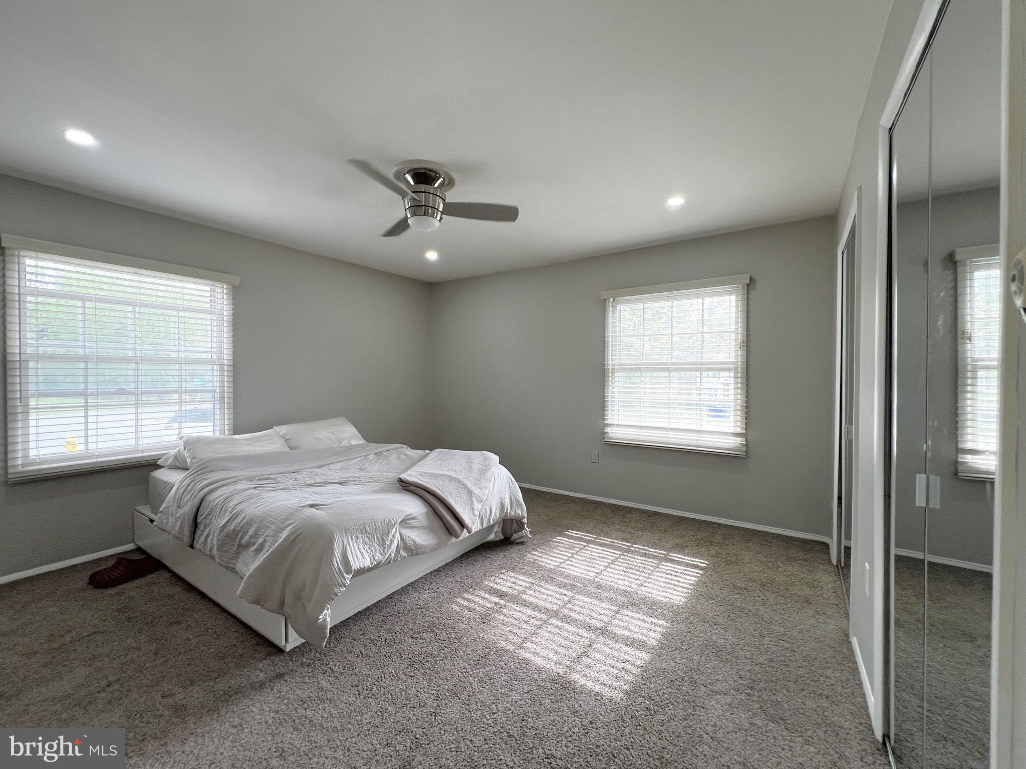 NORTH INDIAN HEAD ESTATES - Residential