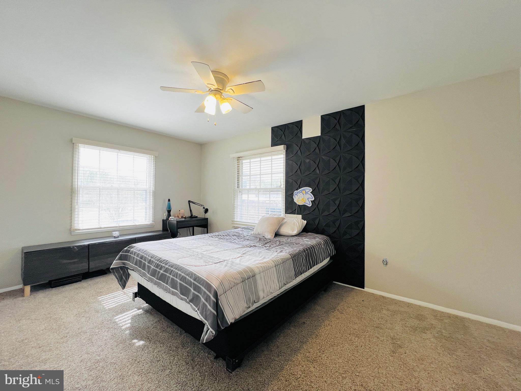 NORTH INDIAN HEAD ESTATES - Residential