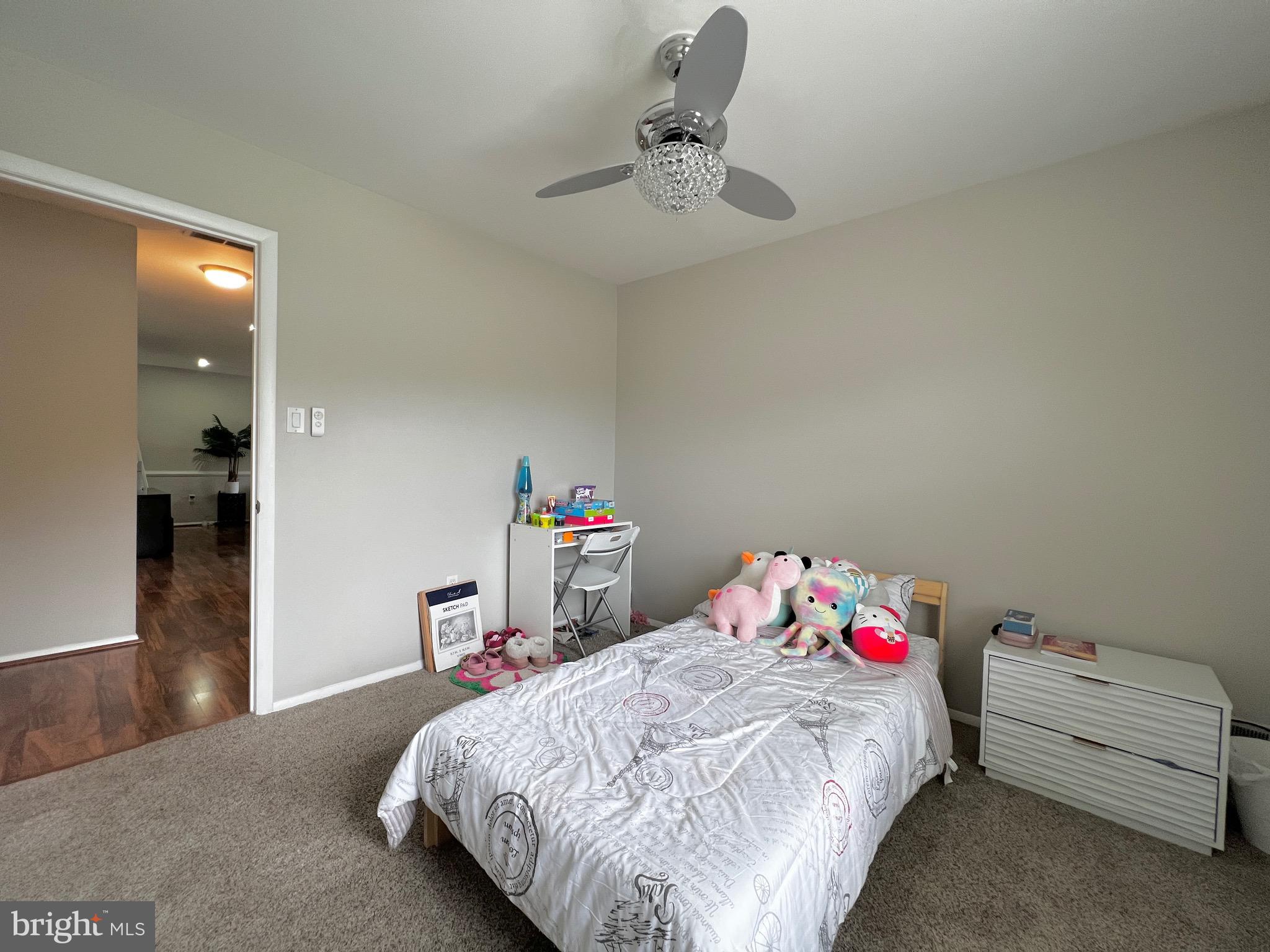 NORTH INDIAN HEAD ESTATES - Residential