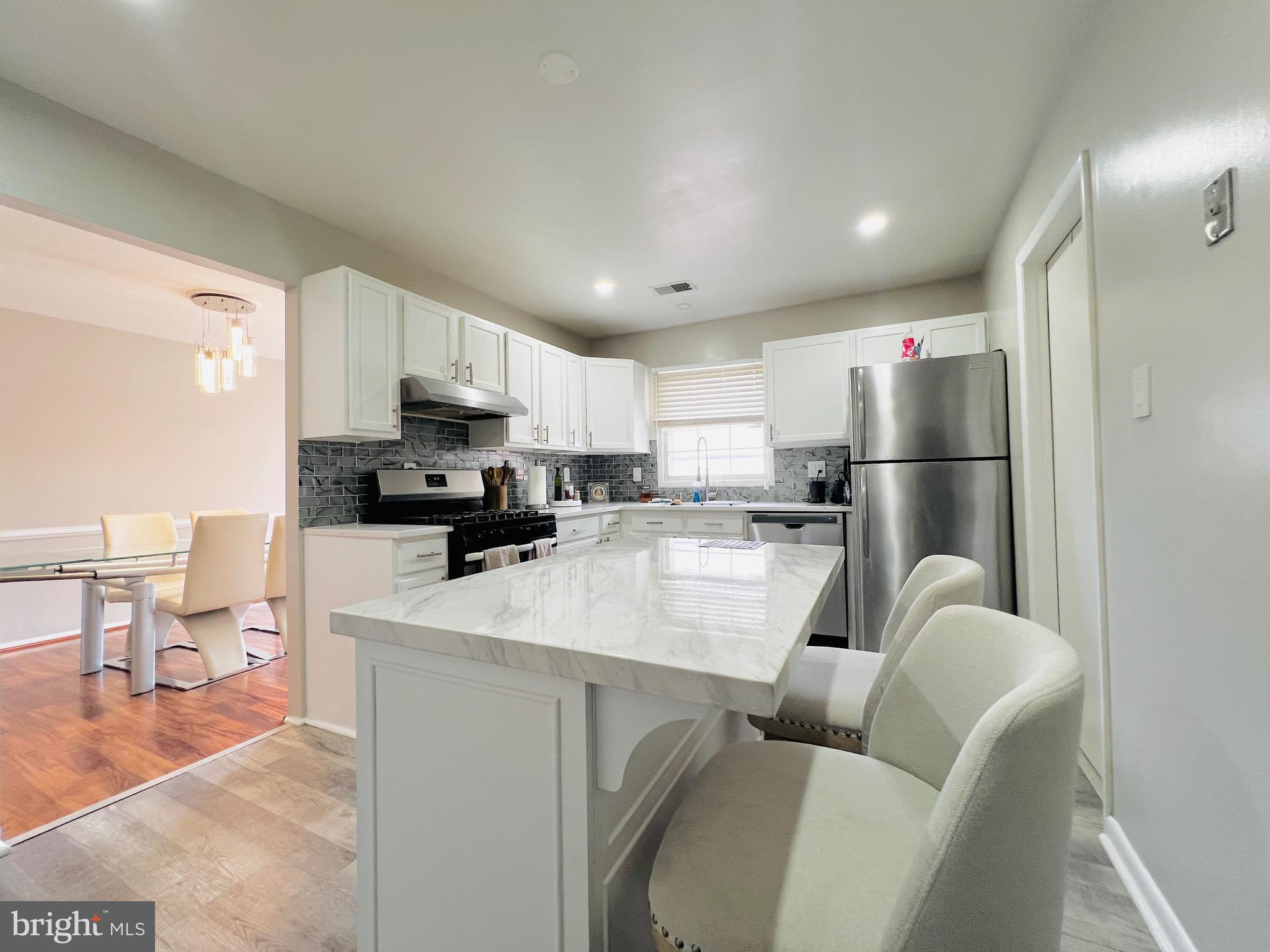 NORTH INDIAN HEAD ESTATES - Residential