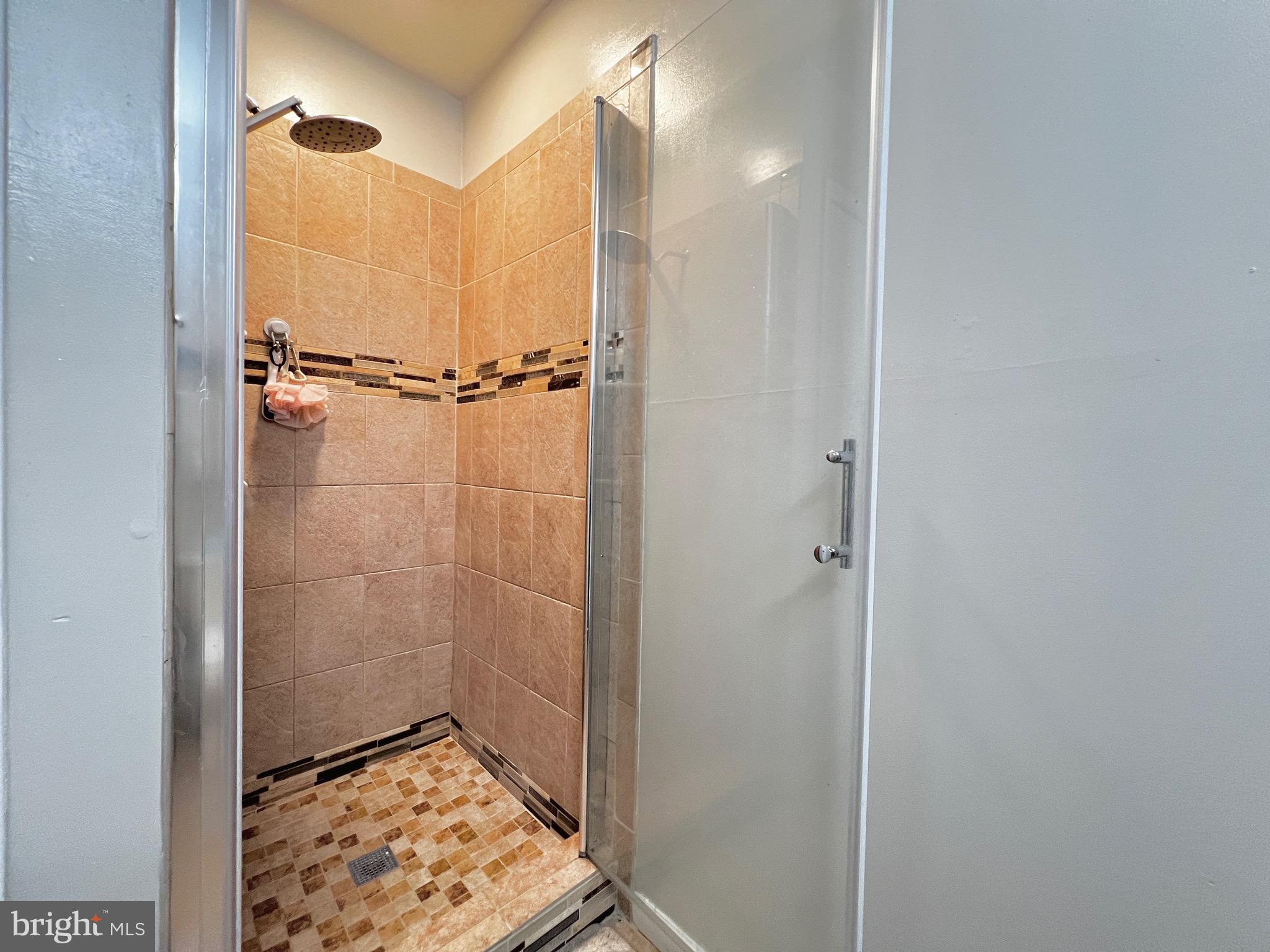 NORTH INDIAN HEAD ESTATES - Residential