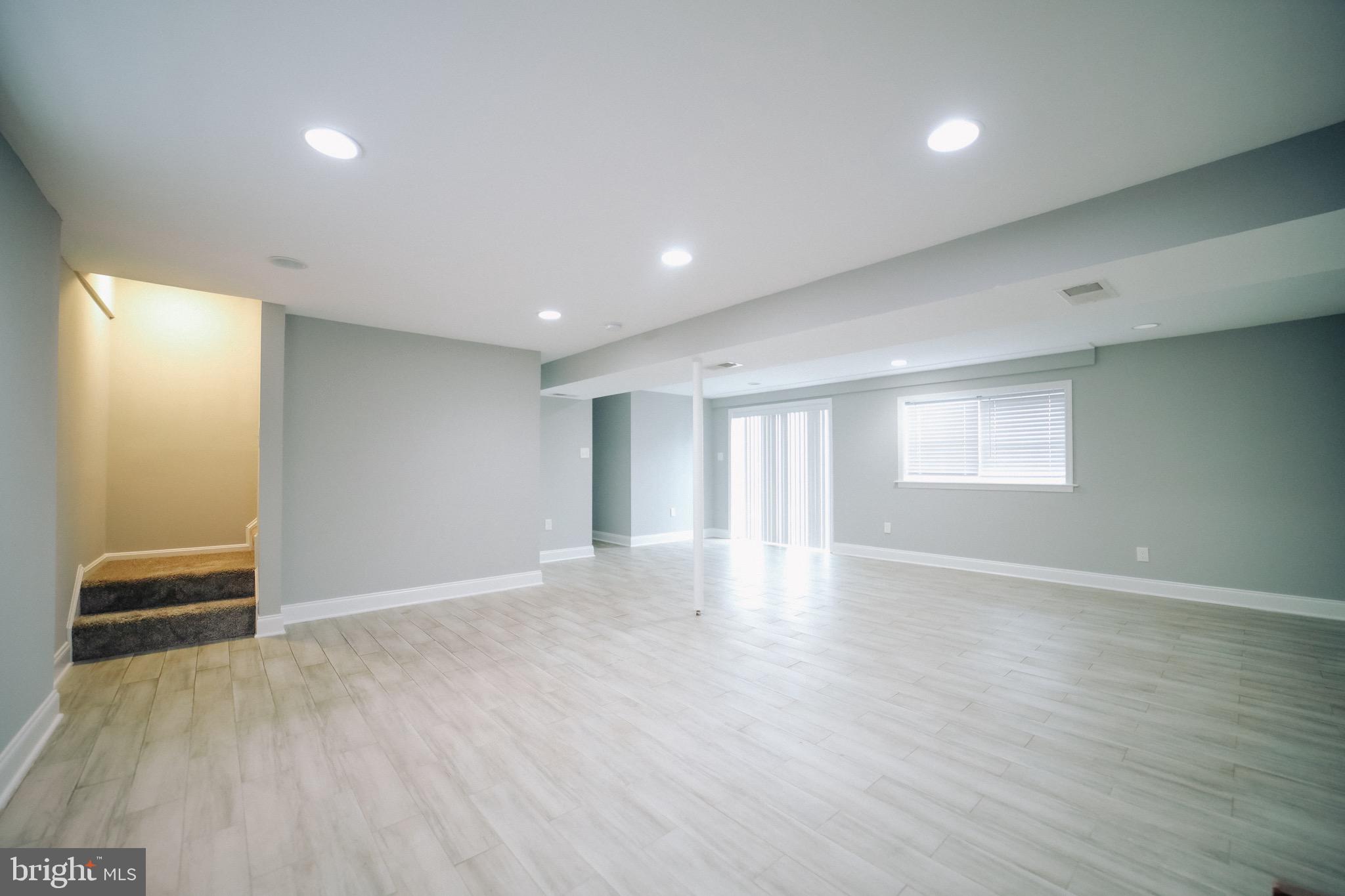 DOUGLAS PARK - Residential Lease