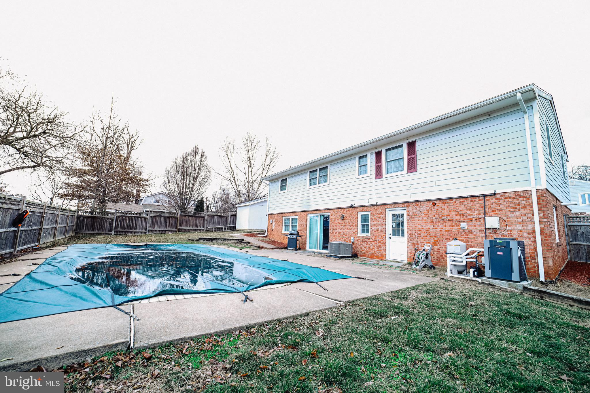 DOUGLAS PARK - Residential Lease