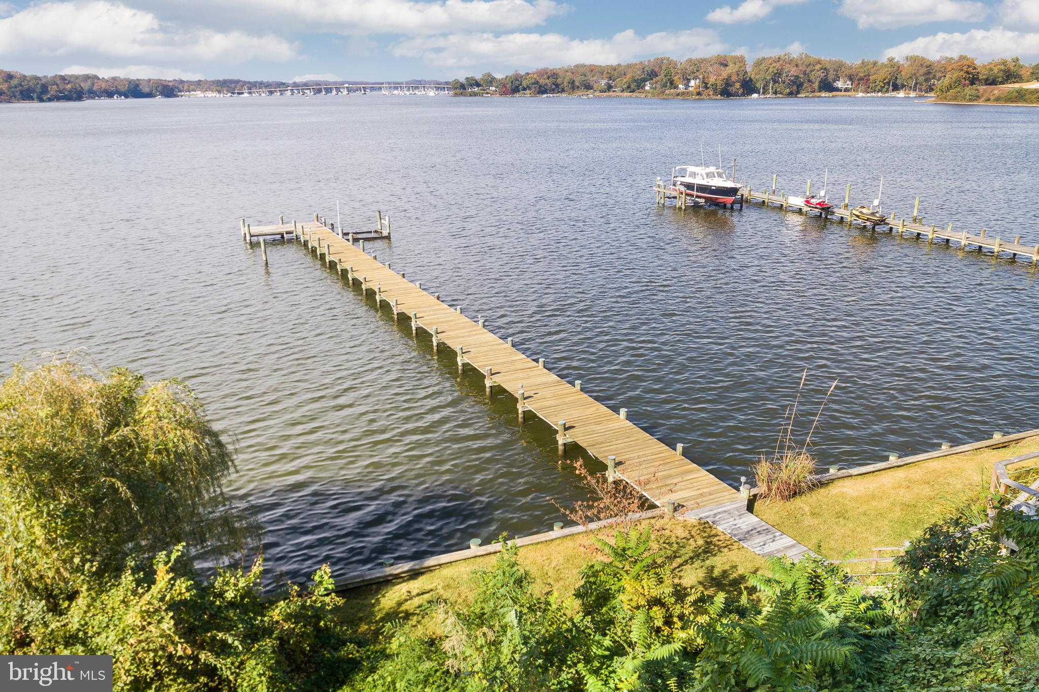 WILD ROSE SHORES - Residential