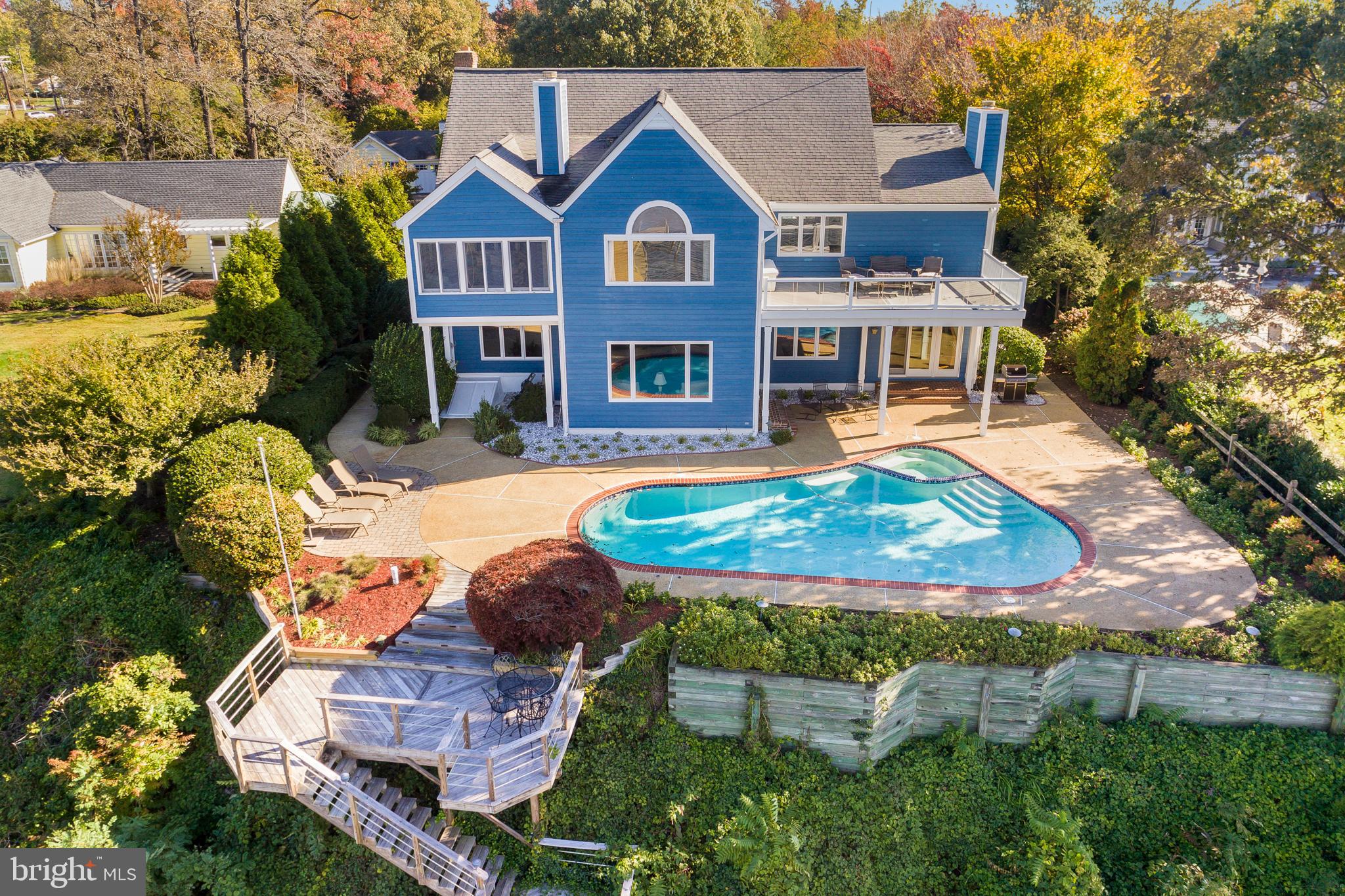 WILD ROSE SHORES - Residential