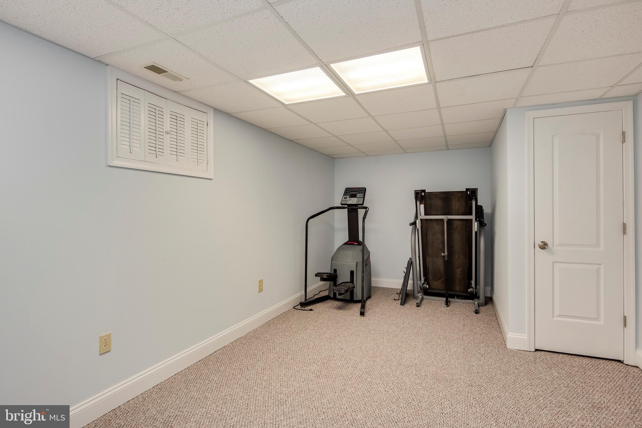 WILD ROSE SHORES - Residential