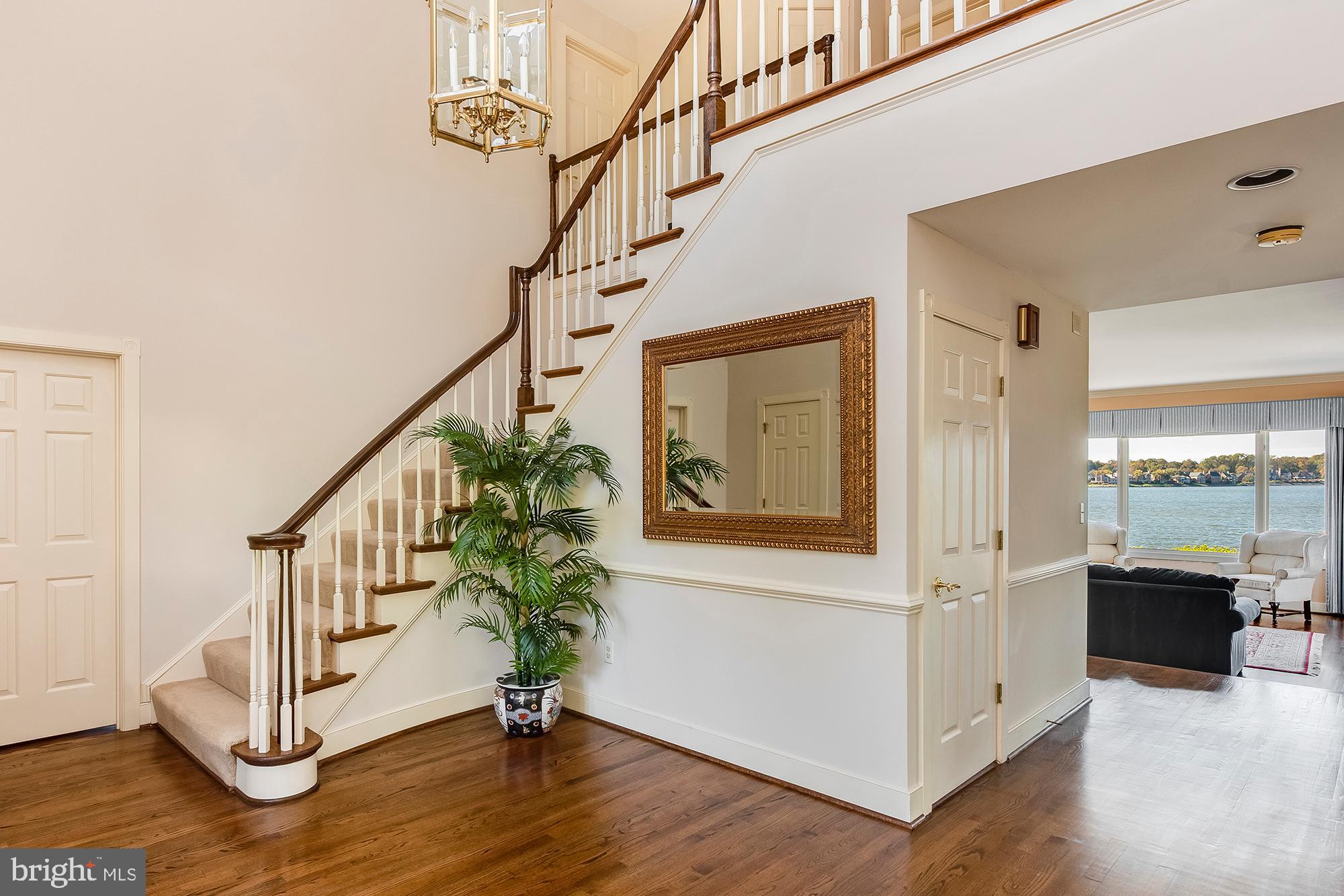 WILD ROSE SHORES - Residential