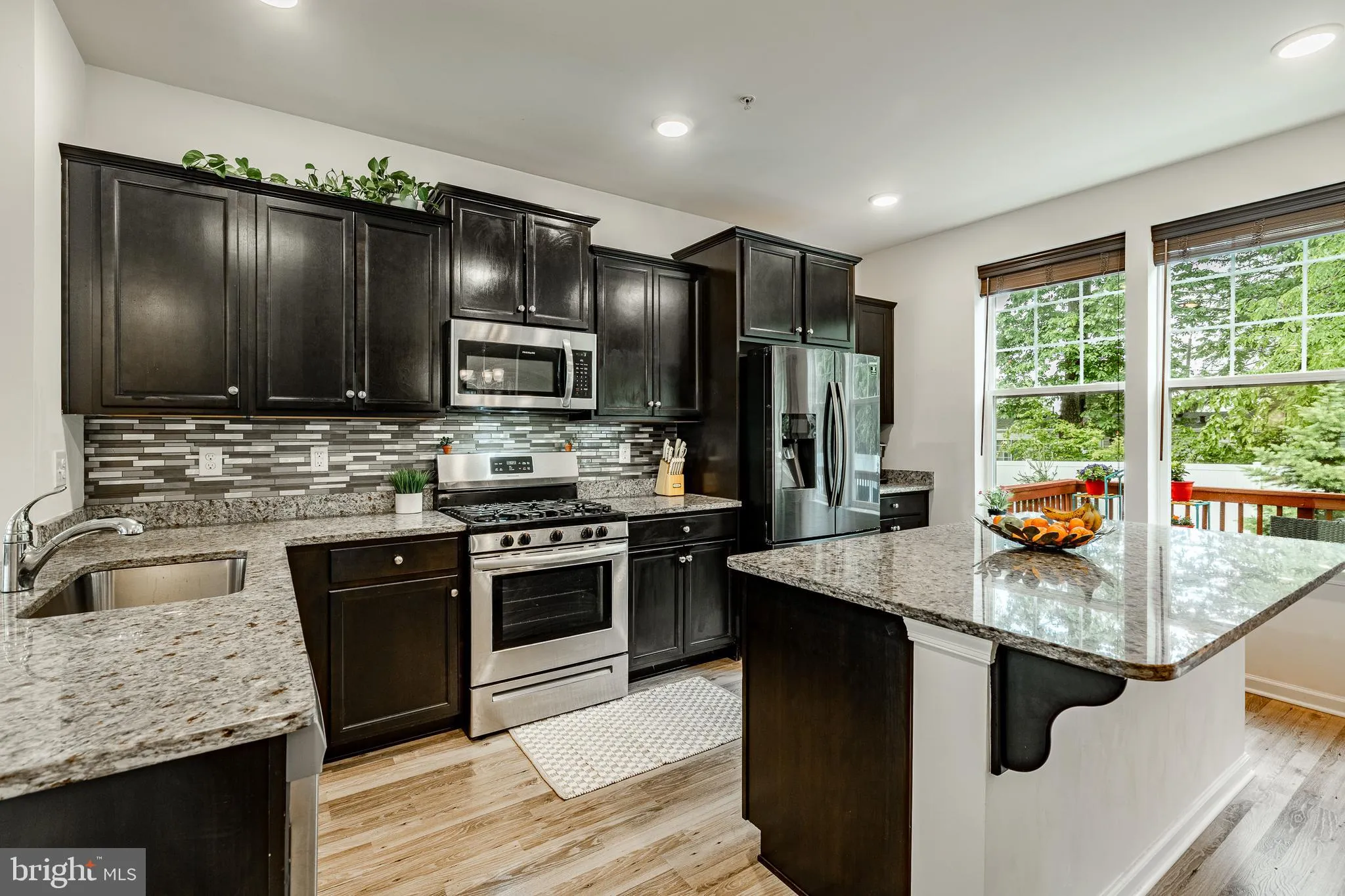 Downingtown, Pennsylvania 19335, United States, 3 Bedrooms Bedrooms, ,3 BathroomsBathrooms,Residential,Pending,140094