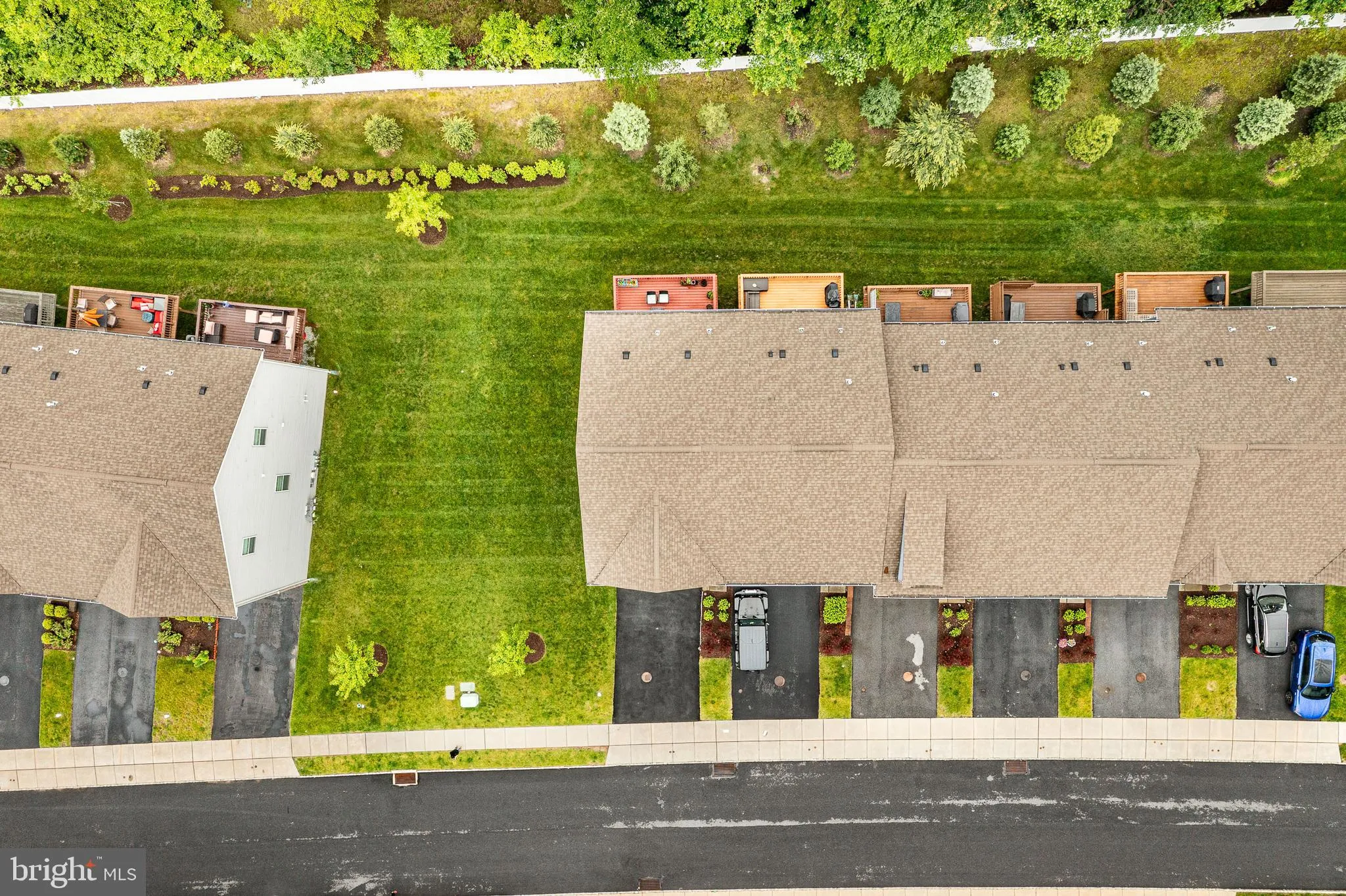 Downingtown, Pennsylvania 19335, United States, 3 Bedrooms Bedrooms, ,3 BathroomsBathrooms,Residential,Pending,140094