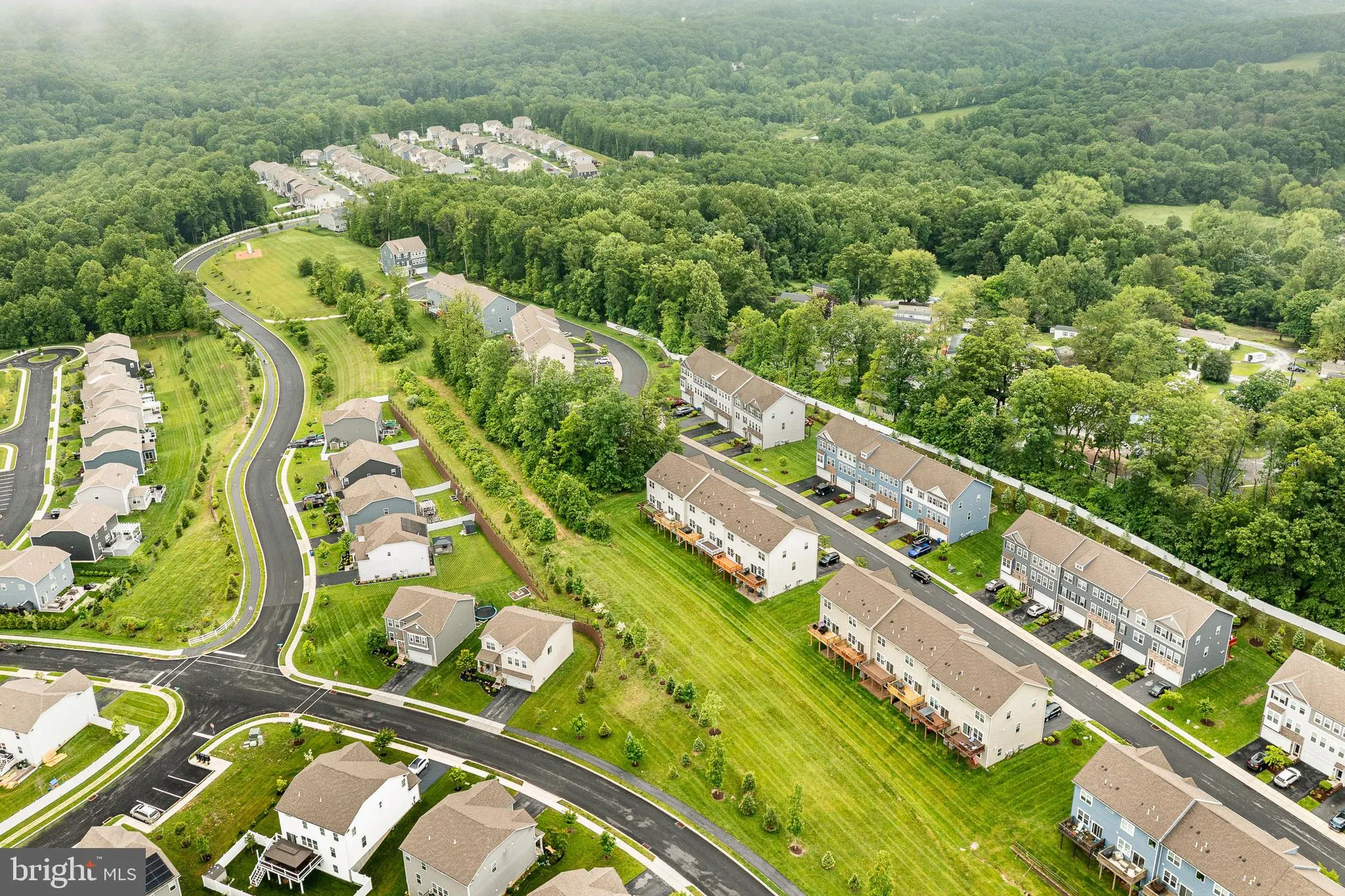 Downingtown, Pennsylvania 19335, United States, 3 Bedrooms Bedrooms, ,3 BathroomsBathrooms,Residential,Pending,140094