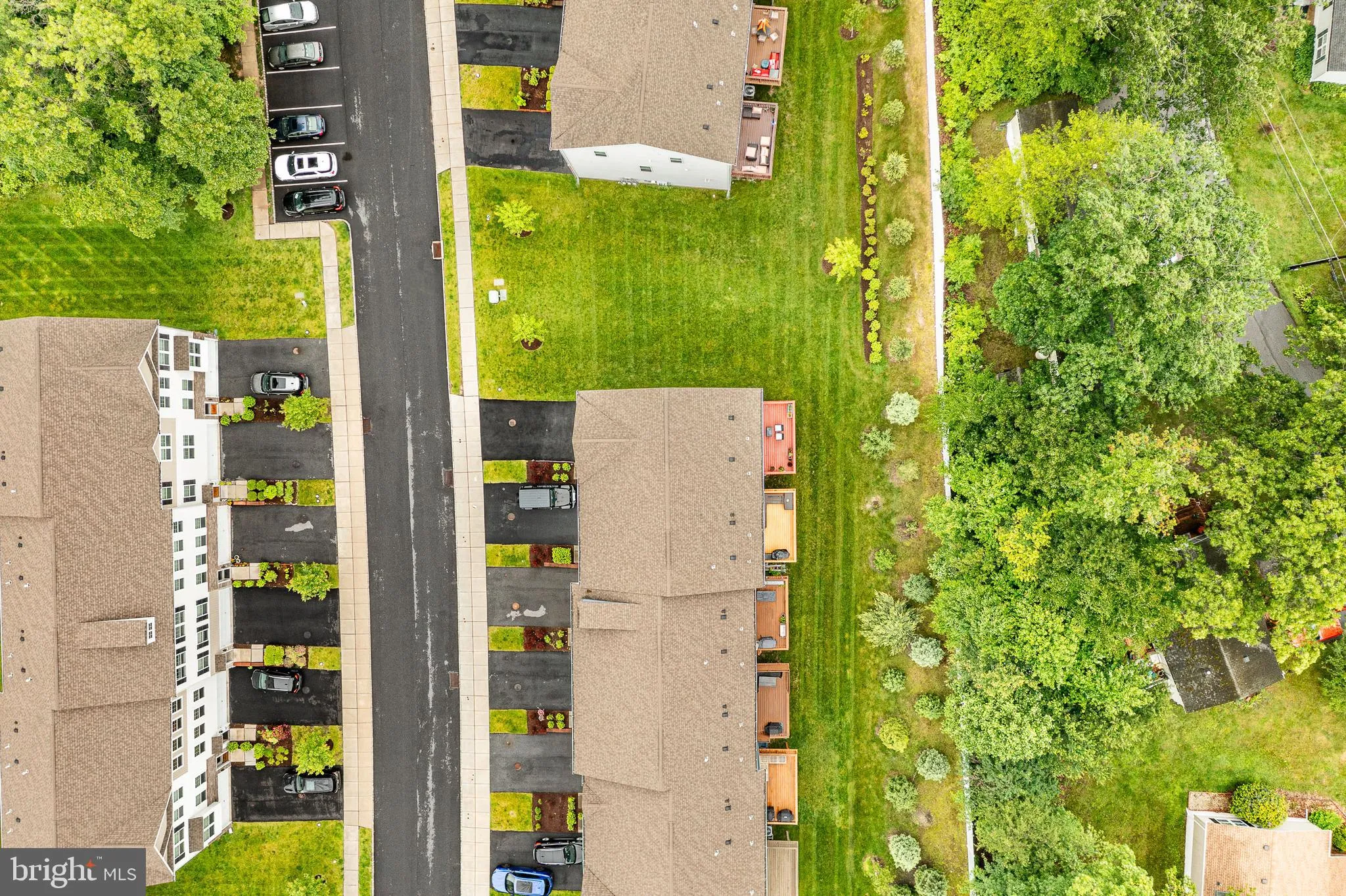 Downingtown, Pennsylvania 19335, United States, 3 Bedrooms Bedrooms, ,3 BathroomsBathrooms,Residential,Pending,140094