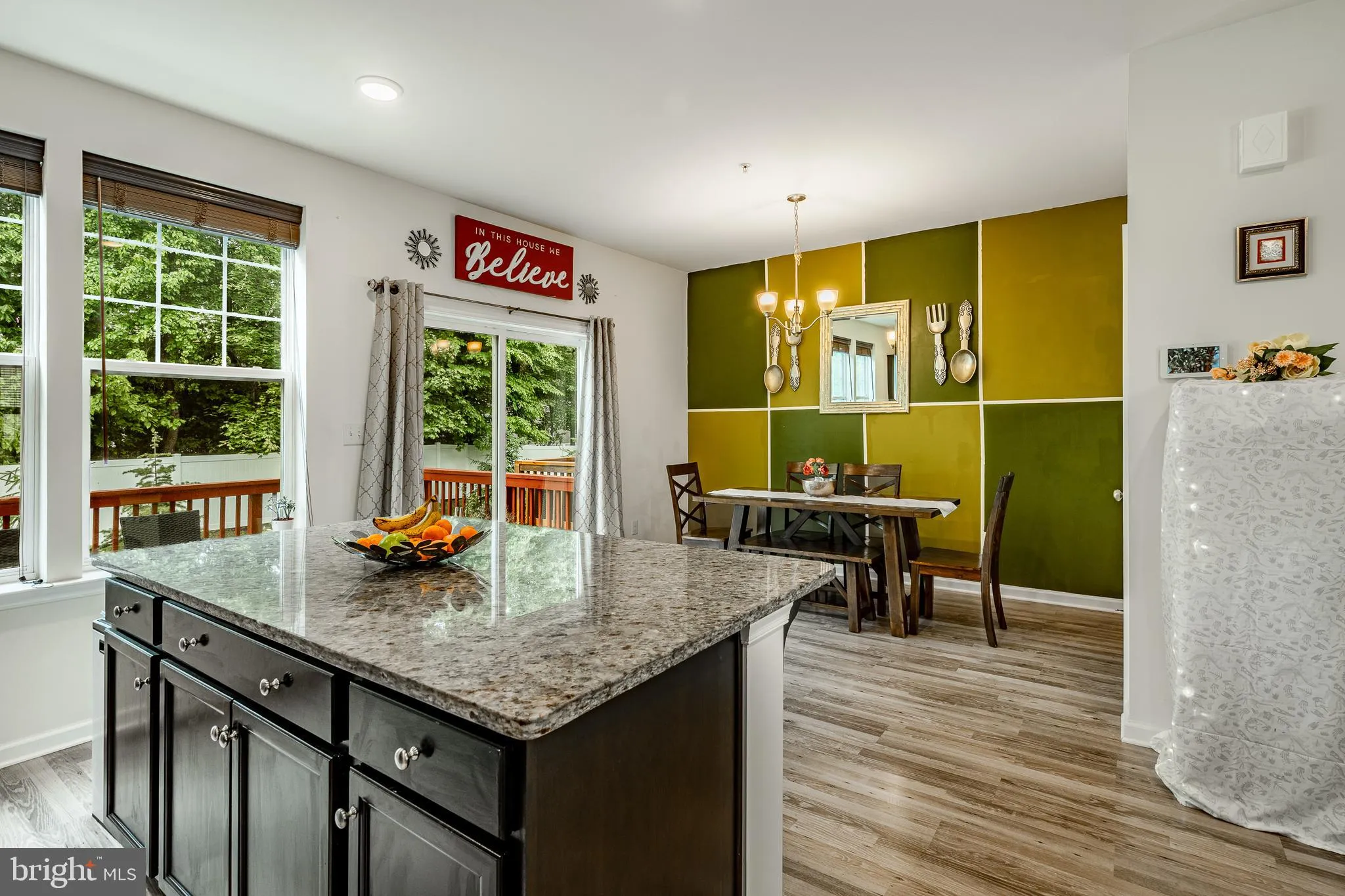 Downingtown, Pennsylvania 19335, United States, 3 Bedrooms Bedrooms, ,3 BathroomsBathrooms,Residential,Pending,140094