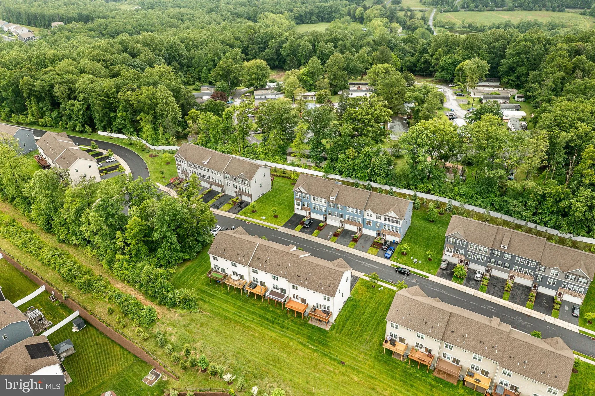 Downingtown, Pennsylvania 19335, United States, 3 Bedrooms Bedrooms, ,3 BathroomsBathrooms,Residential,Pending,140094