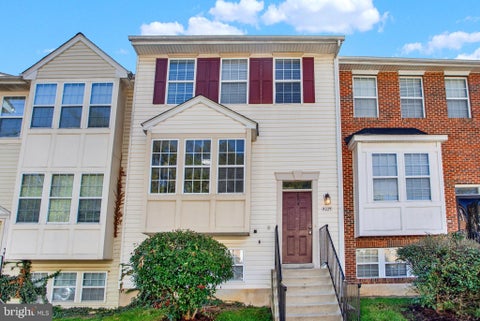 Condo For Sale - 4229 Apple Orchard Lane #4<br/> Prince Georges County, SUITLAND, MD 20746