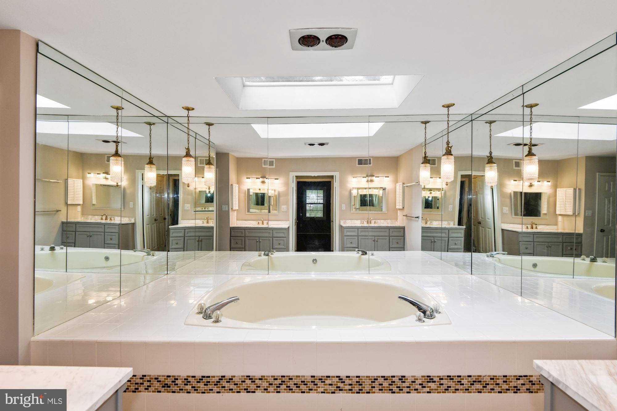 AL MARAH - Residential Lease