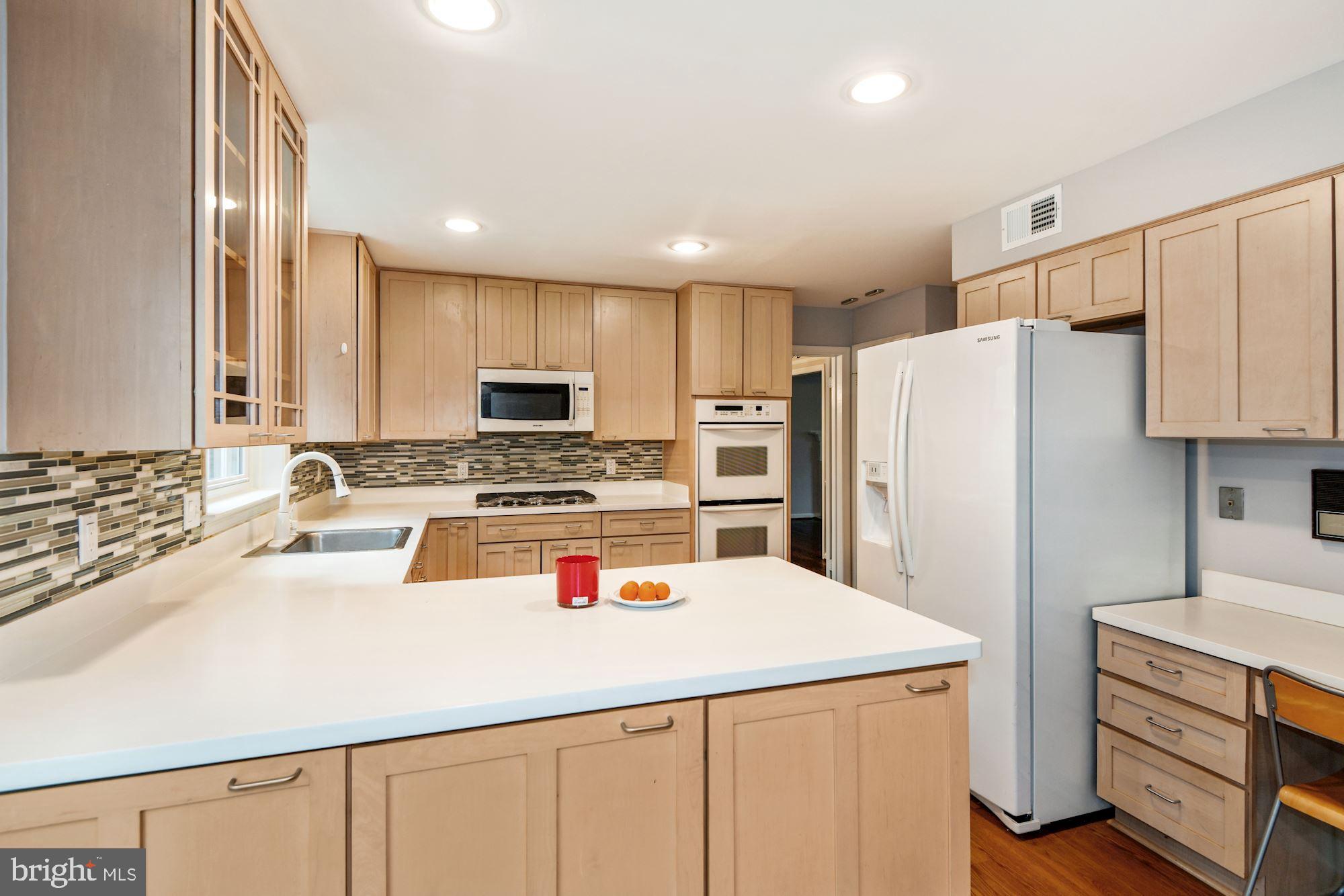 AL MARAH - Residential Lease